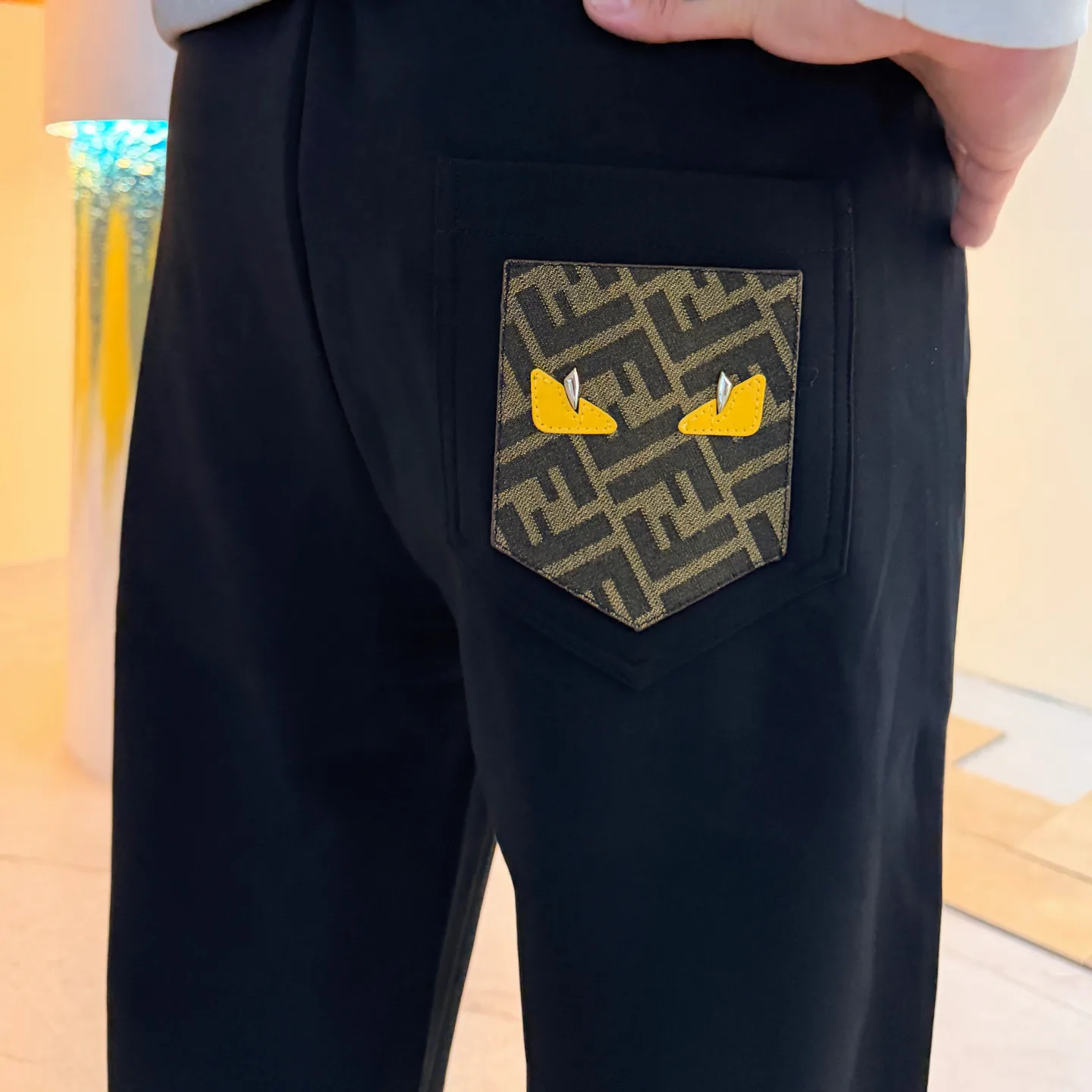 Men's Trousers FENDI 18197205