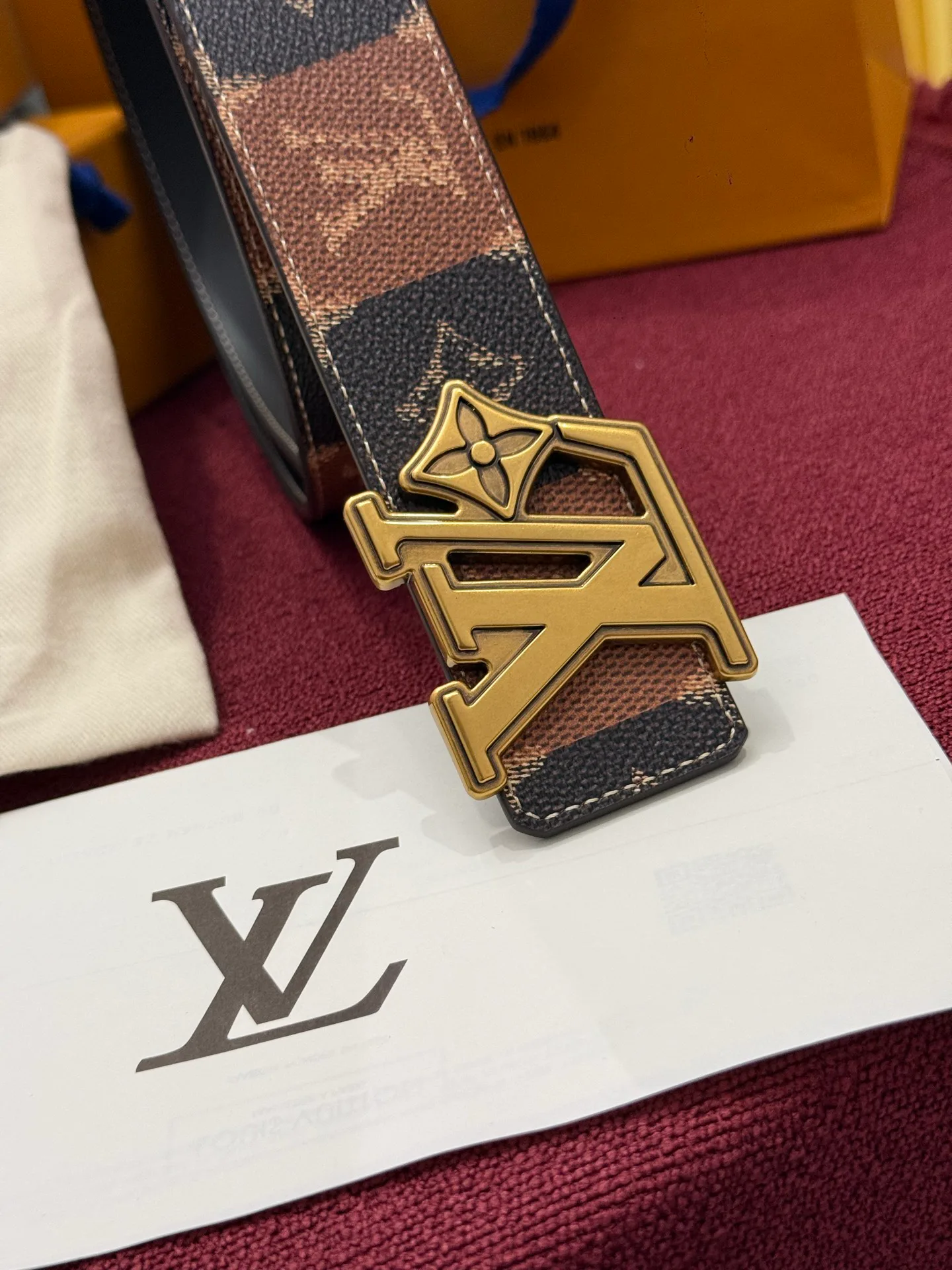 Belts LOUIS VUITTON 18262493