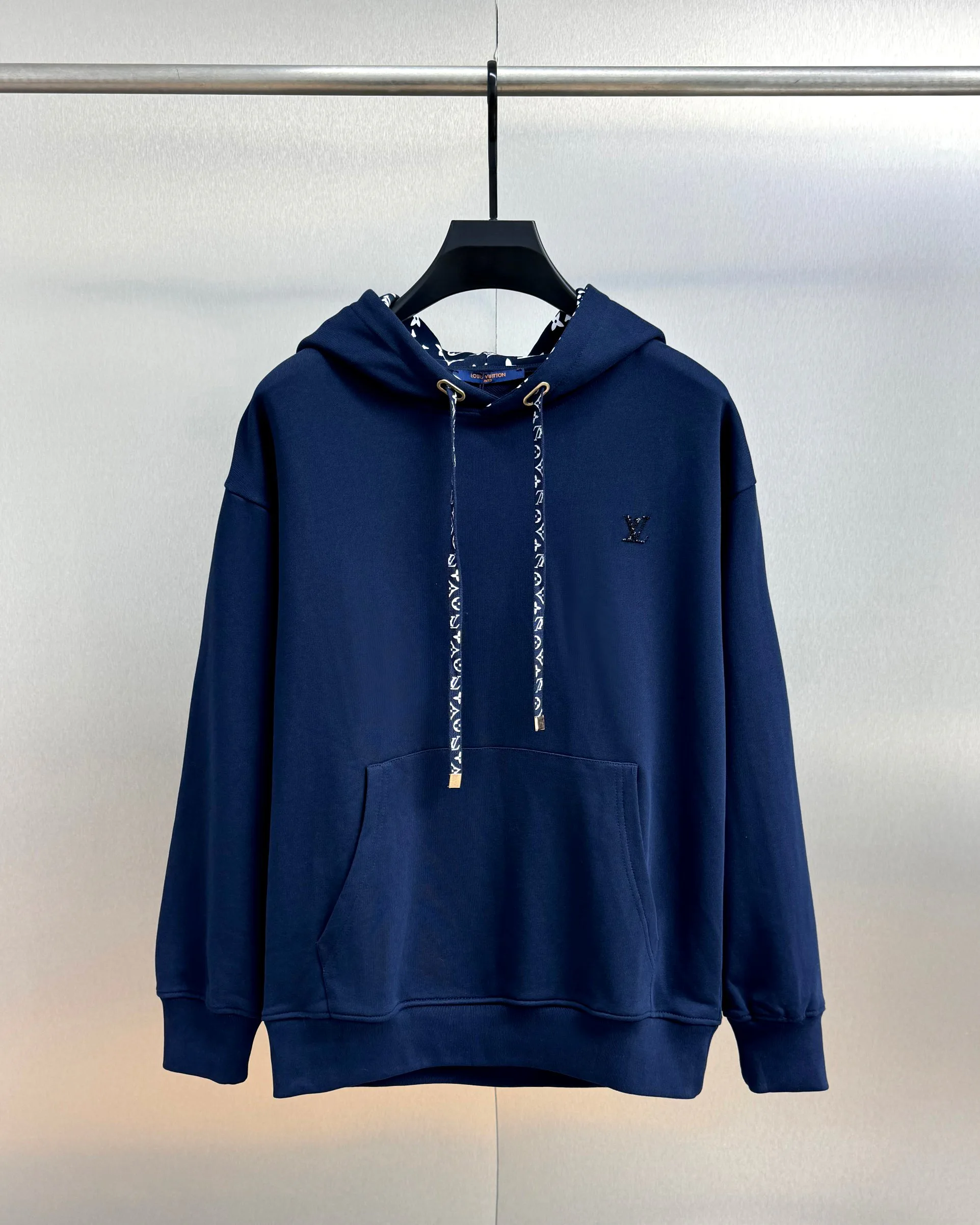 Men's Sweatshirts And Hoodies LOUIS VUITTON 18069025