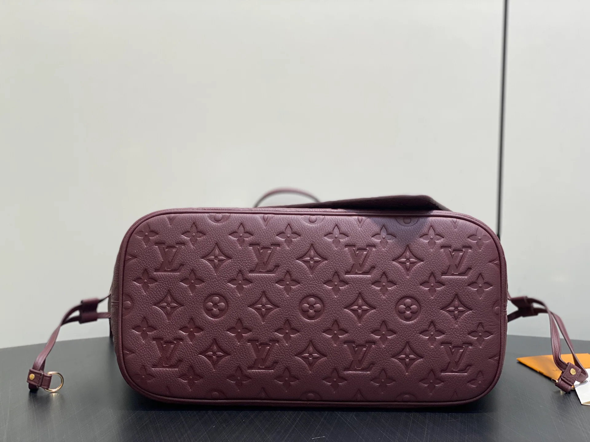 Women's Classic Handbags LOUIS VUITTON 18240299