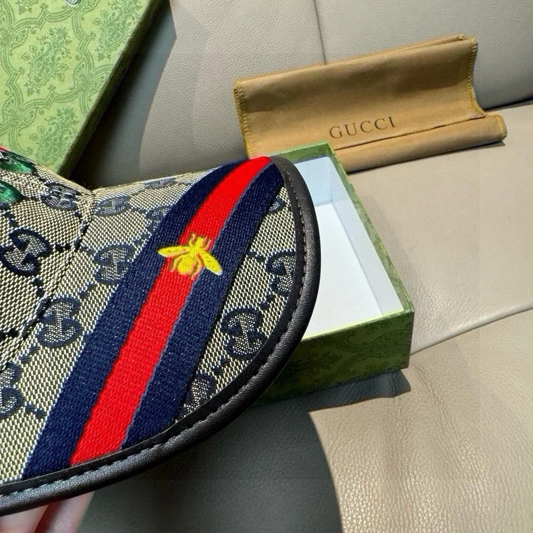 Hats GUCCI 17604810
