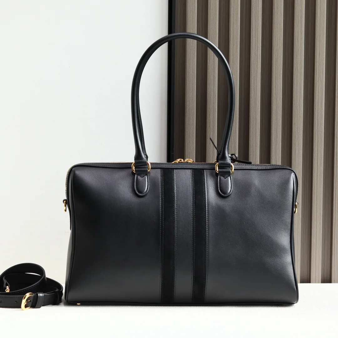 Классические Сумки Женские Gucci 18614480