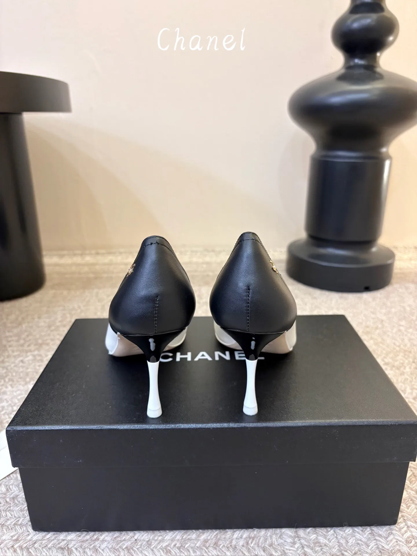 Women's Heels CHANEL 18135426