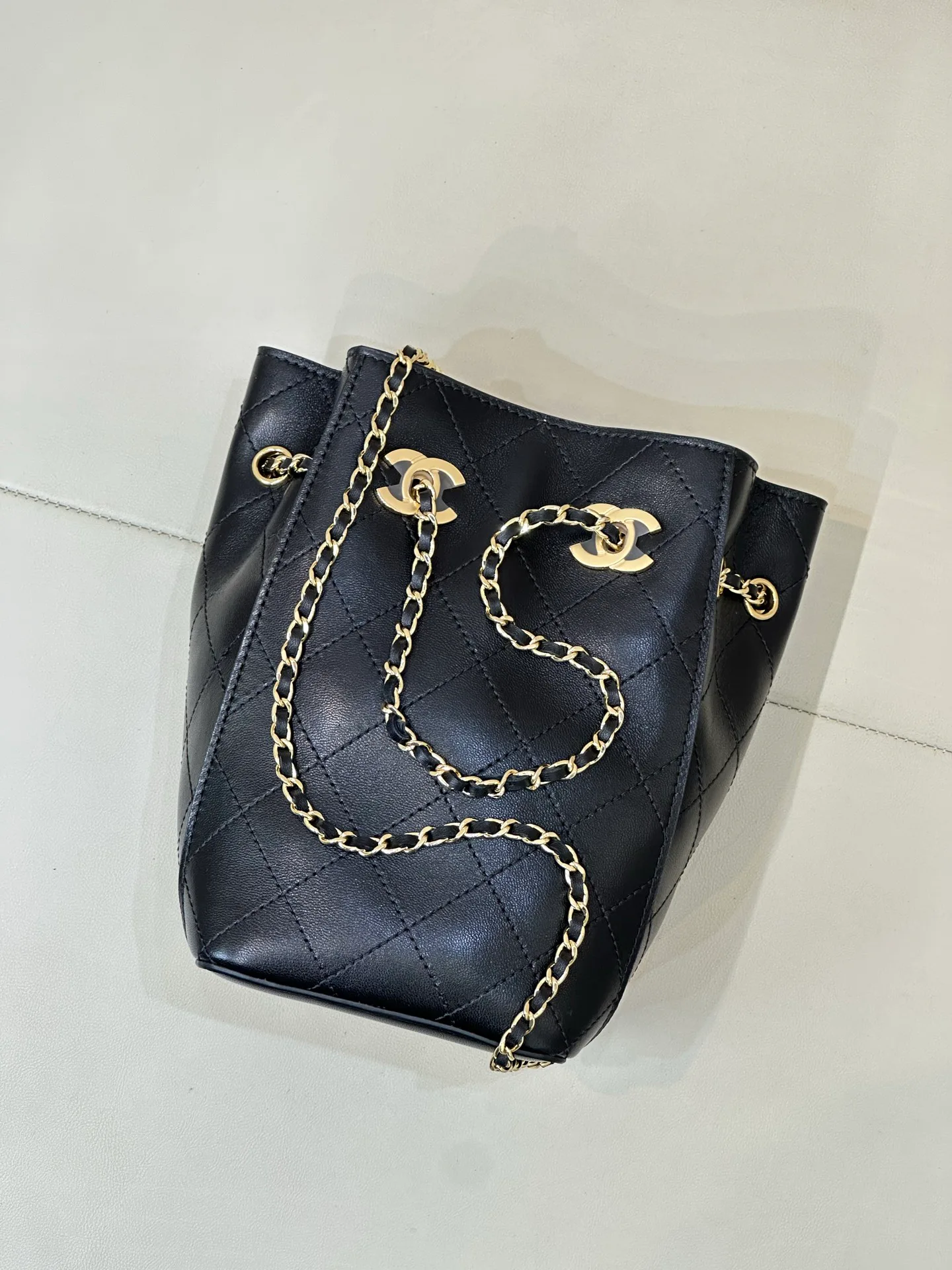 Women's Classic Handbags CHANEL 17979538