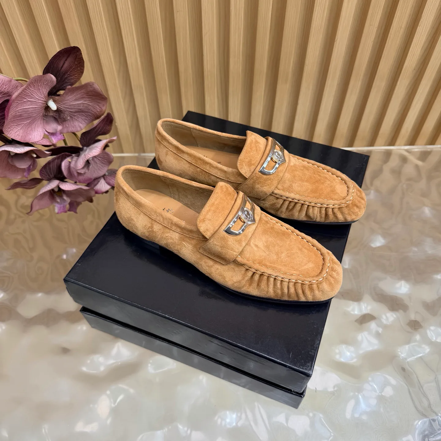 Women's Loafers And Moccasins CHRISTIAN LOUBOUTIN 18190100
