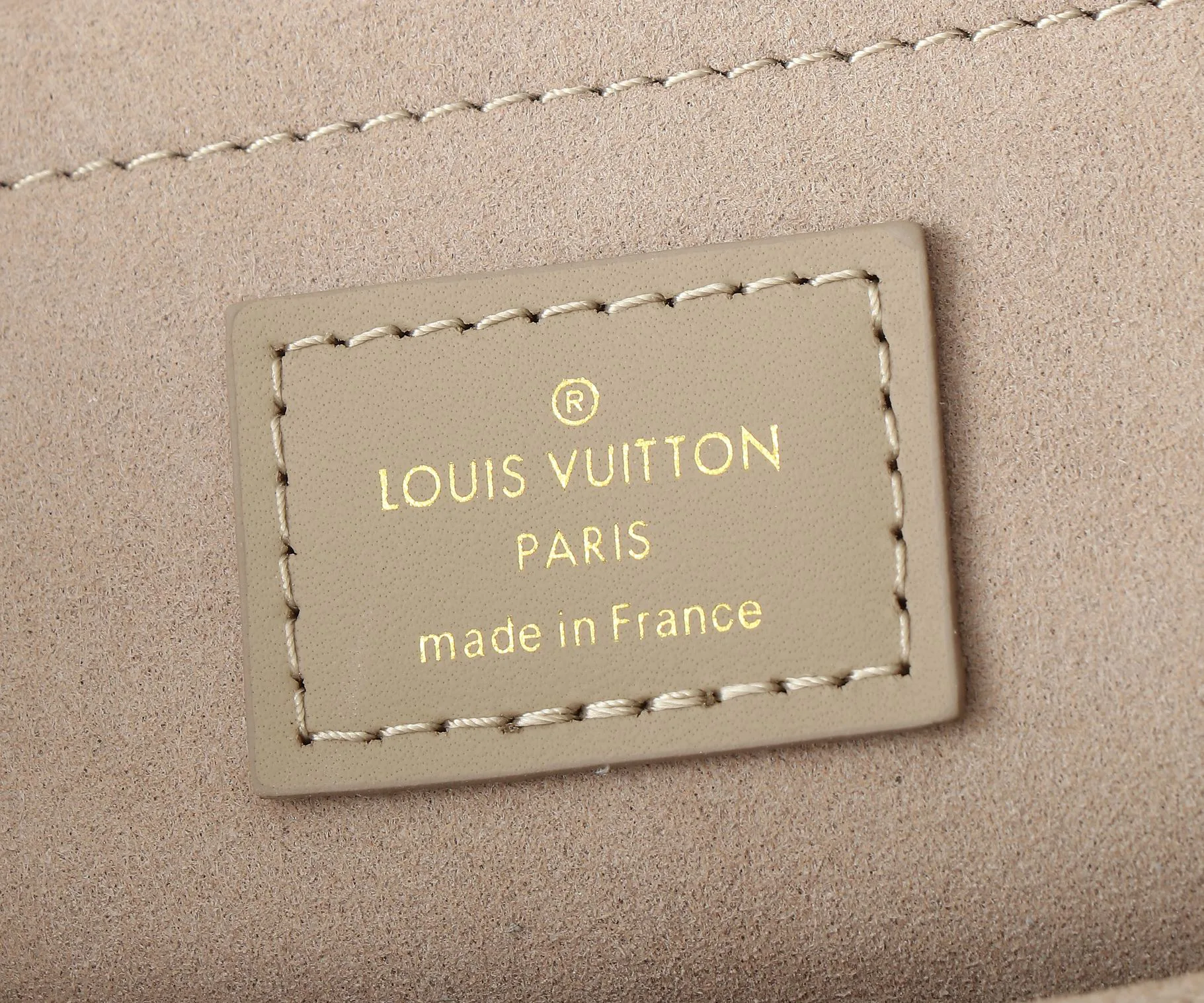 Women's Classic Handbags LOUIS VUITTON 17615675