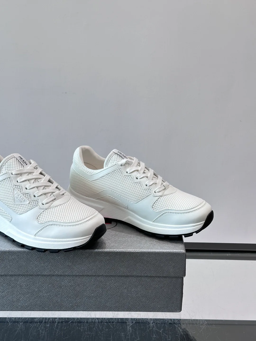Men's Sneakers PRADA 17349411