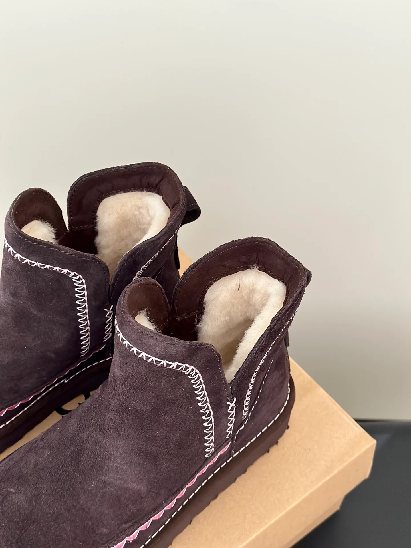 Women's Ugg Boots UGG 17864879