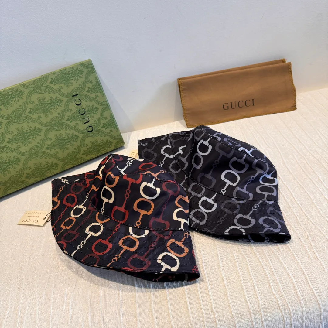 Hats GUCCI 18105284