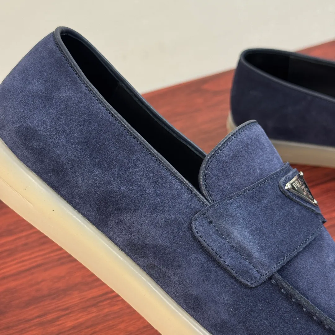 Men's Loafers And Dress Shoes PRADA 18100607