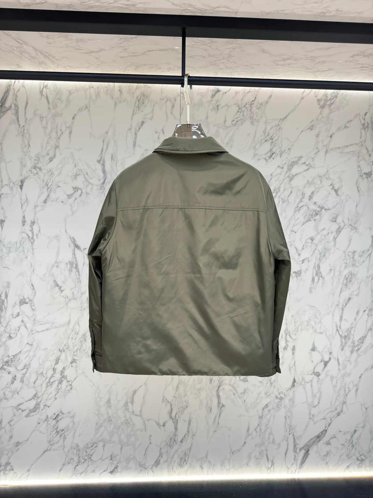 Men's Jackets And Down Jackets MONCLER 18236959