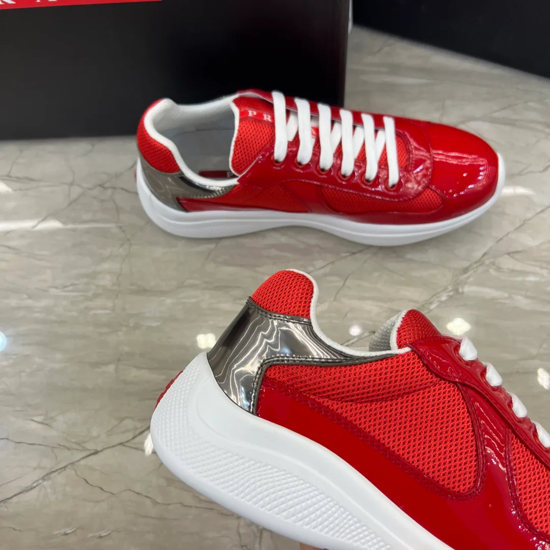 Men's Sneakers PRADA 18430437