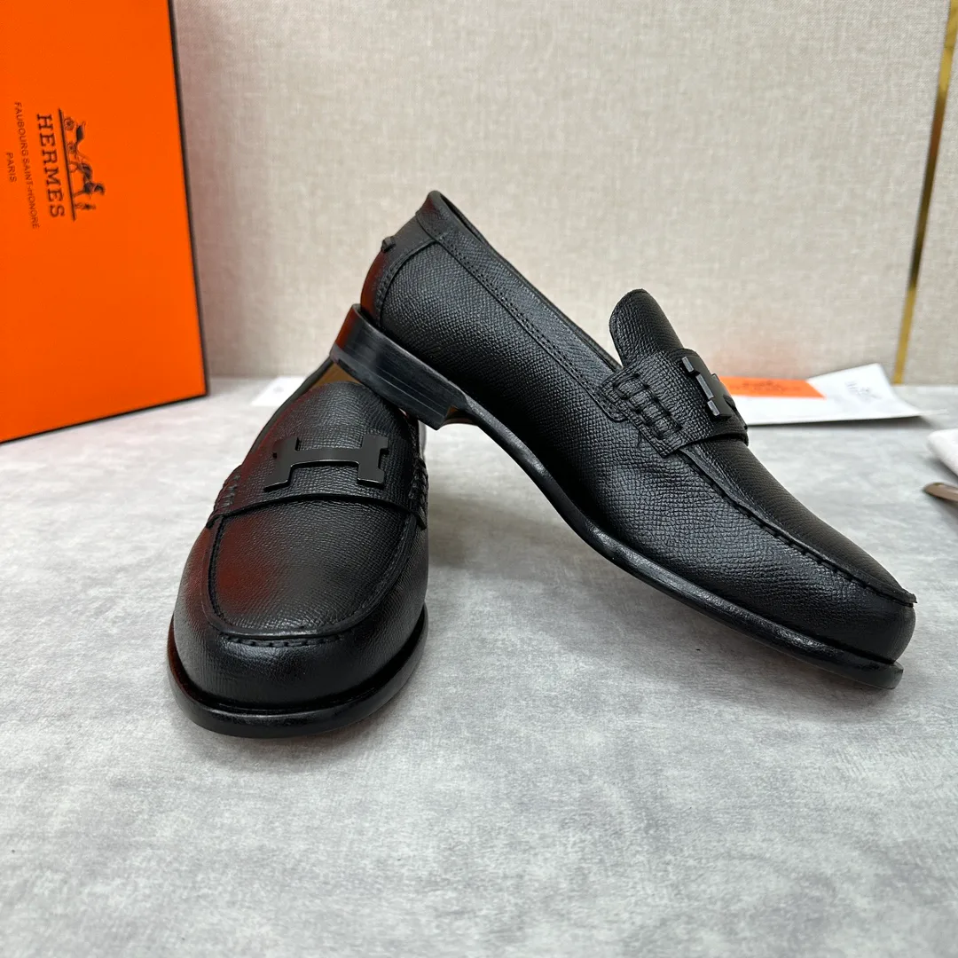 Men's Loafers And Dress Shoes HERMES 18397513