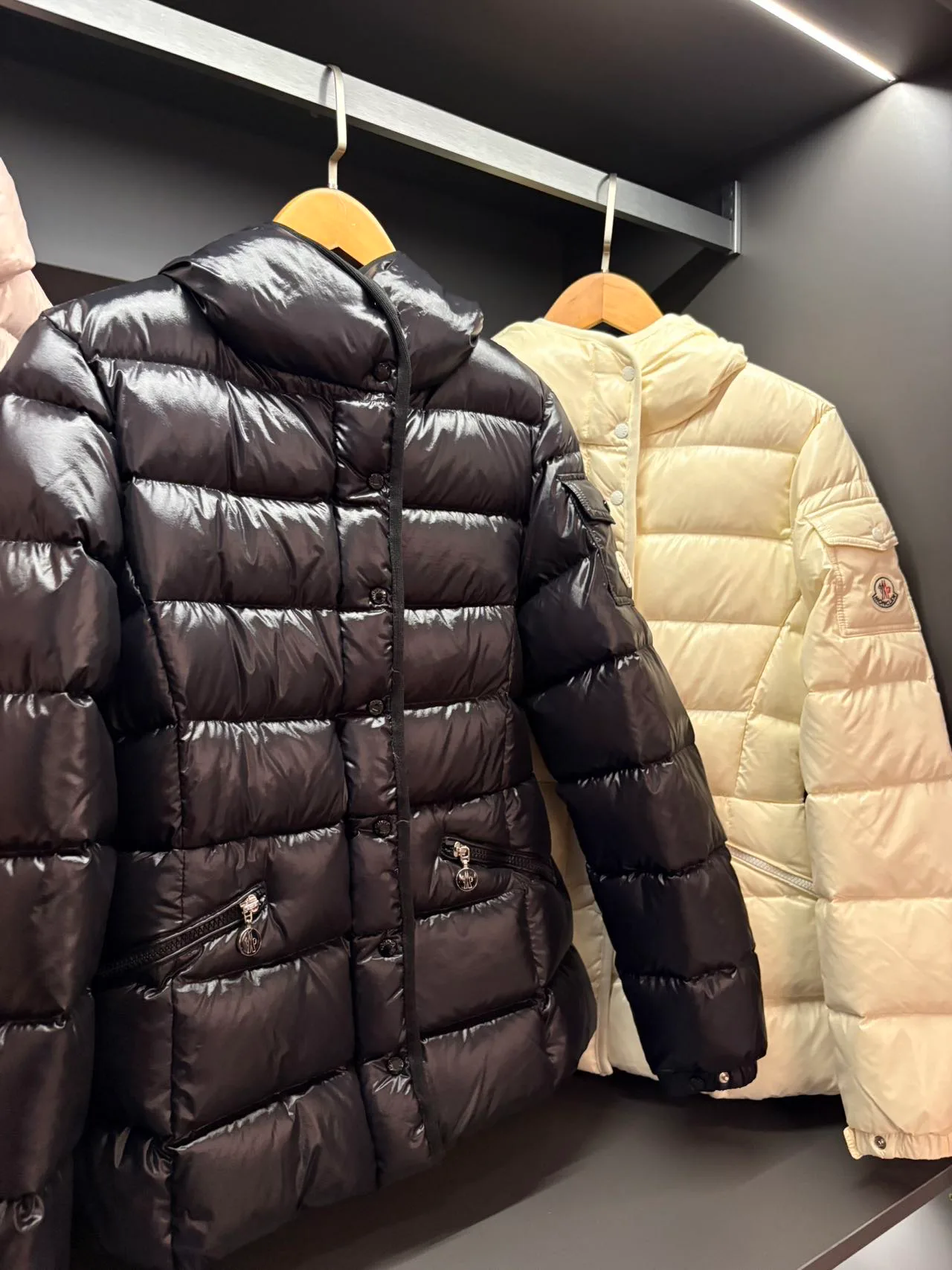 Men's Jackets And Down Jackets MONCLER 17457983
