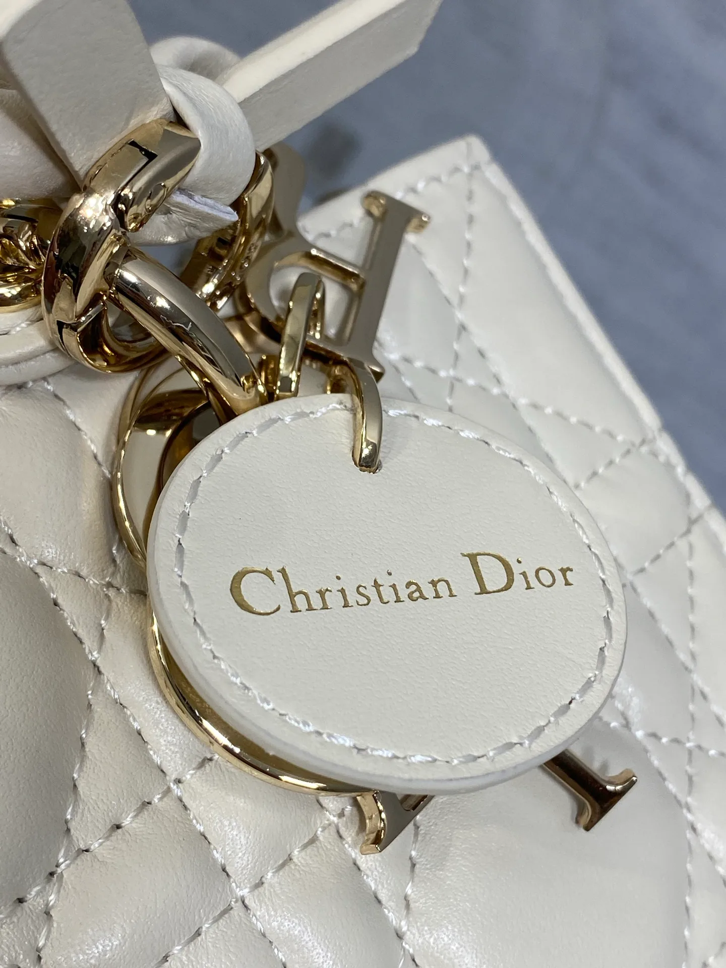 Women's Classic Handbags CHRISTIAN DIOR 18070561