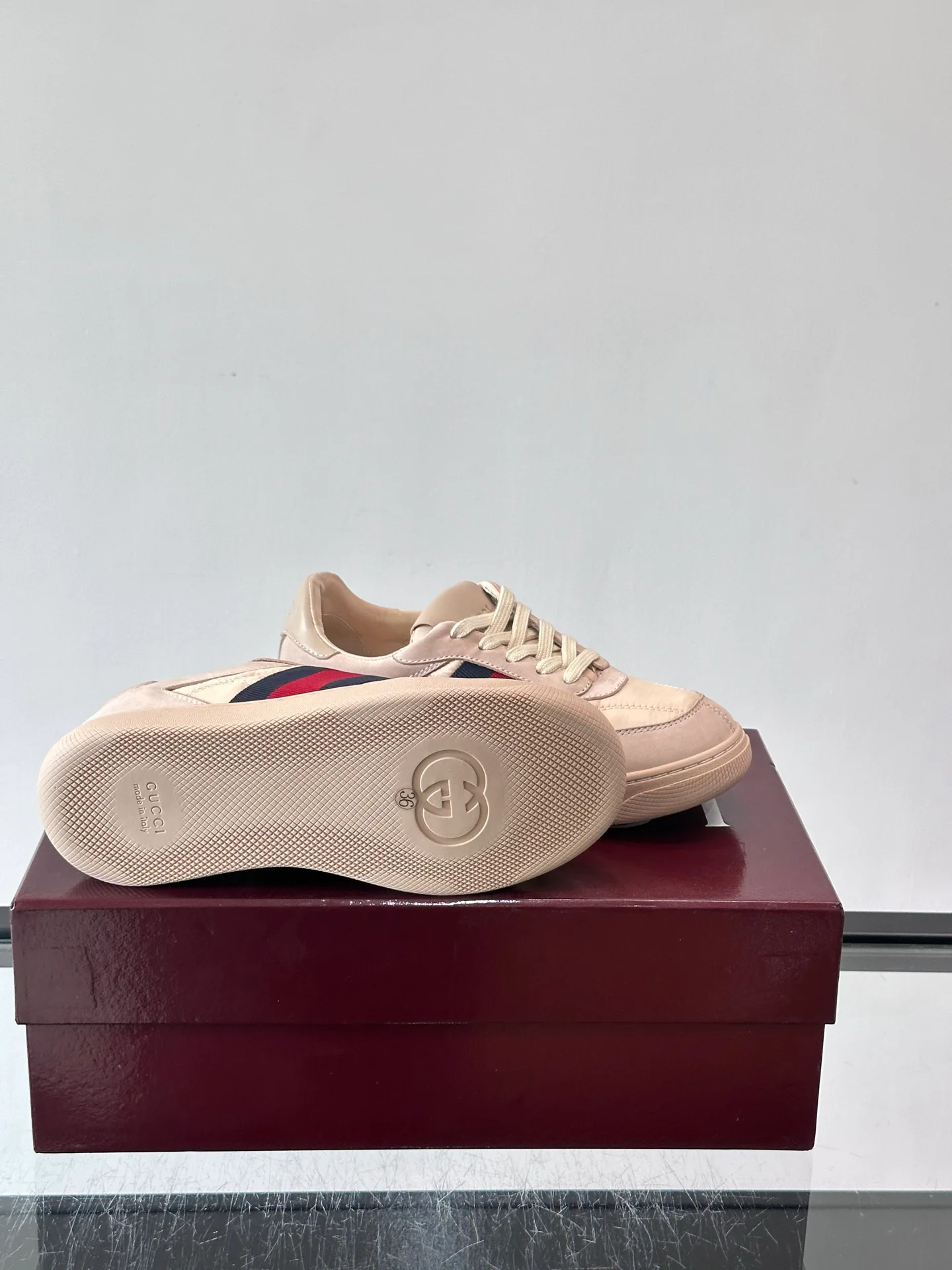 Women's Sneakers GUCCI 18102029