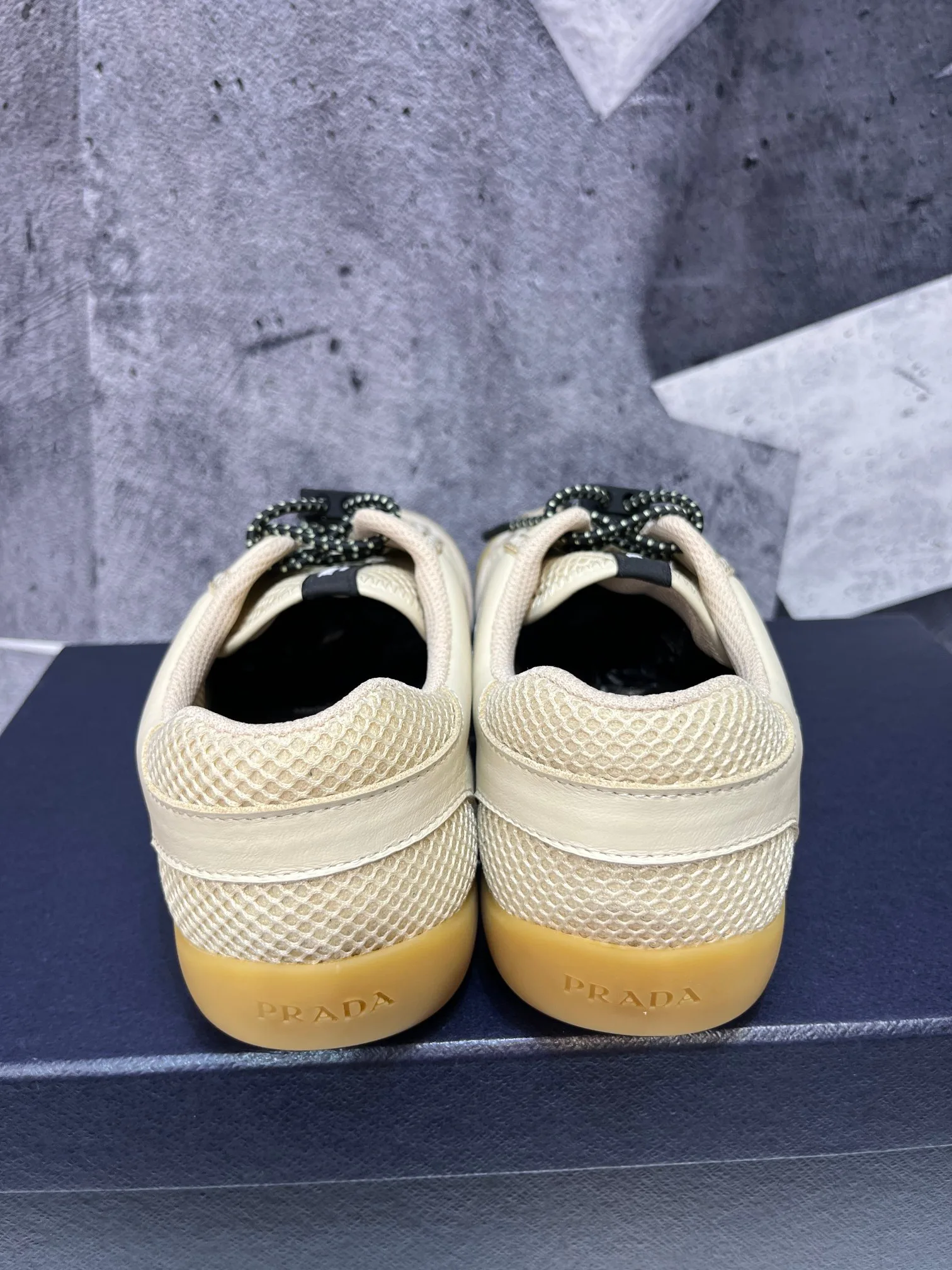Men's Sneakers PRADA 17955456