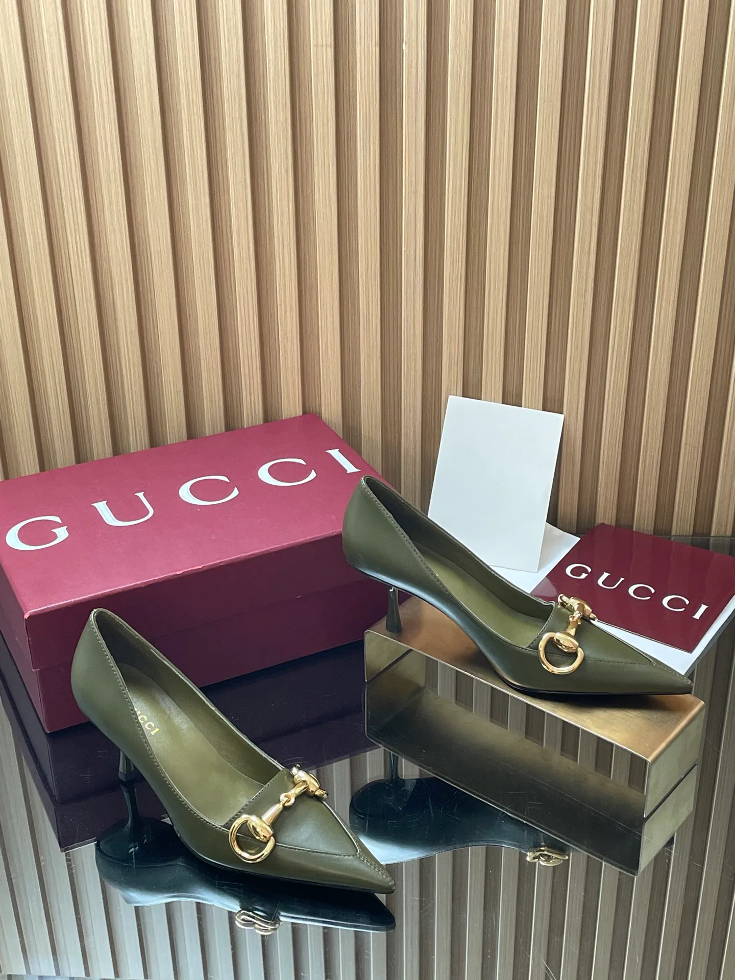 Women's Heels GUCCI 17978095