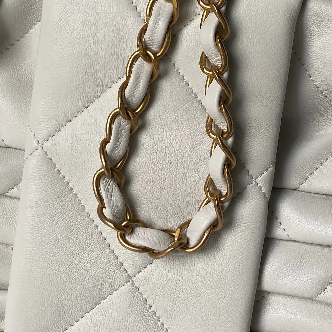 Women's Classic Handbags CHANEL 18207779