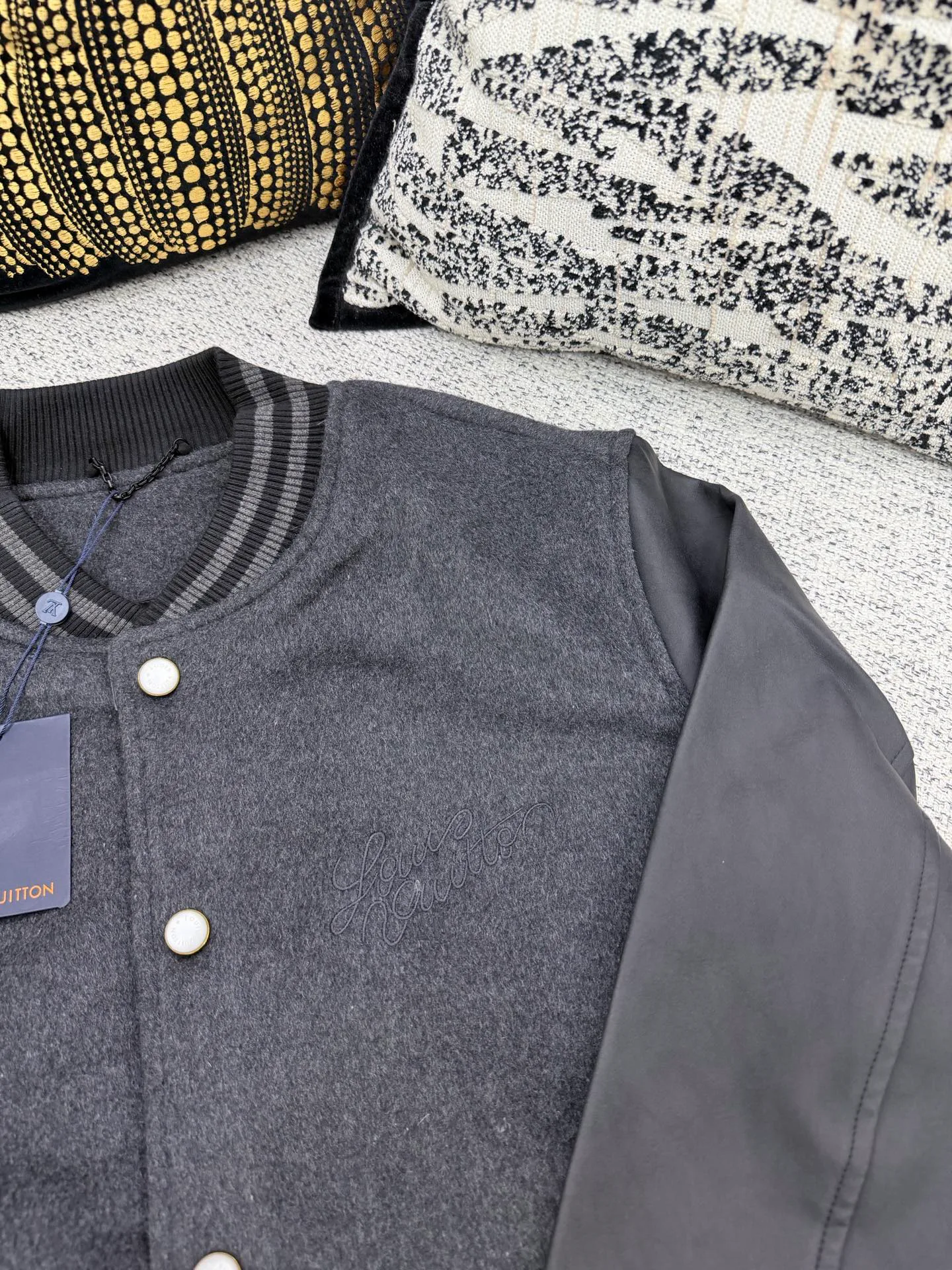 Men's Jackets And Down Jackets LOUIS VUITTON 18544980
