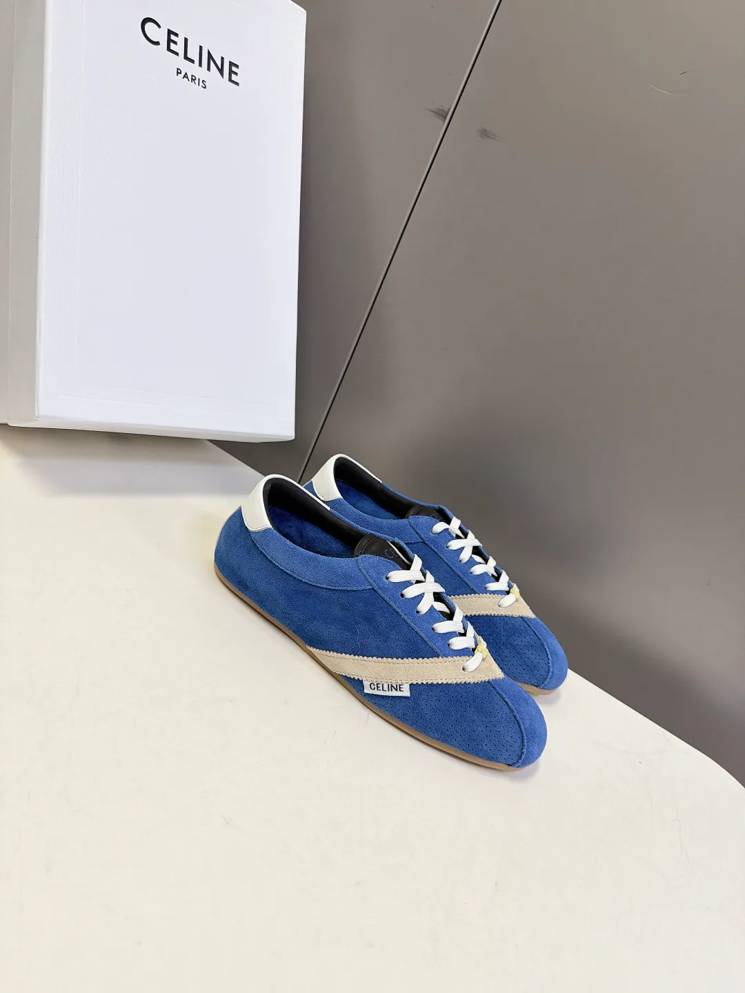 Women's Sneakers CELINE 17819819