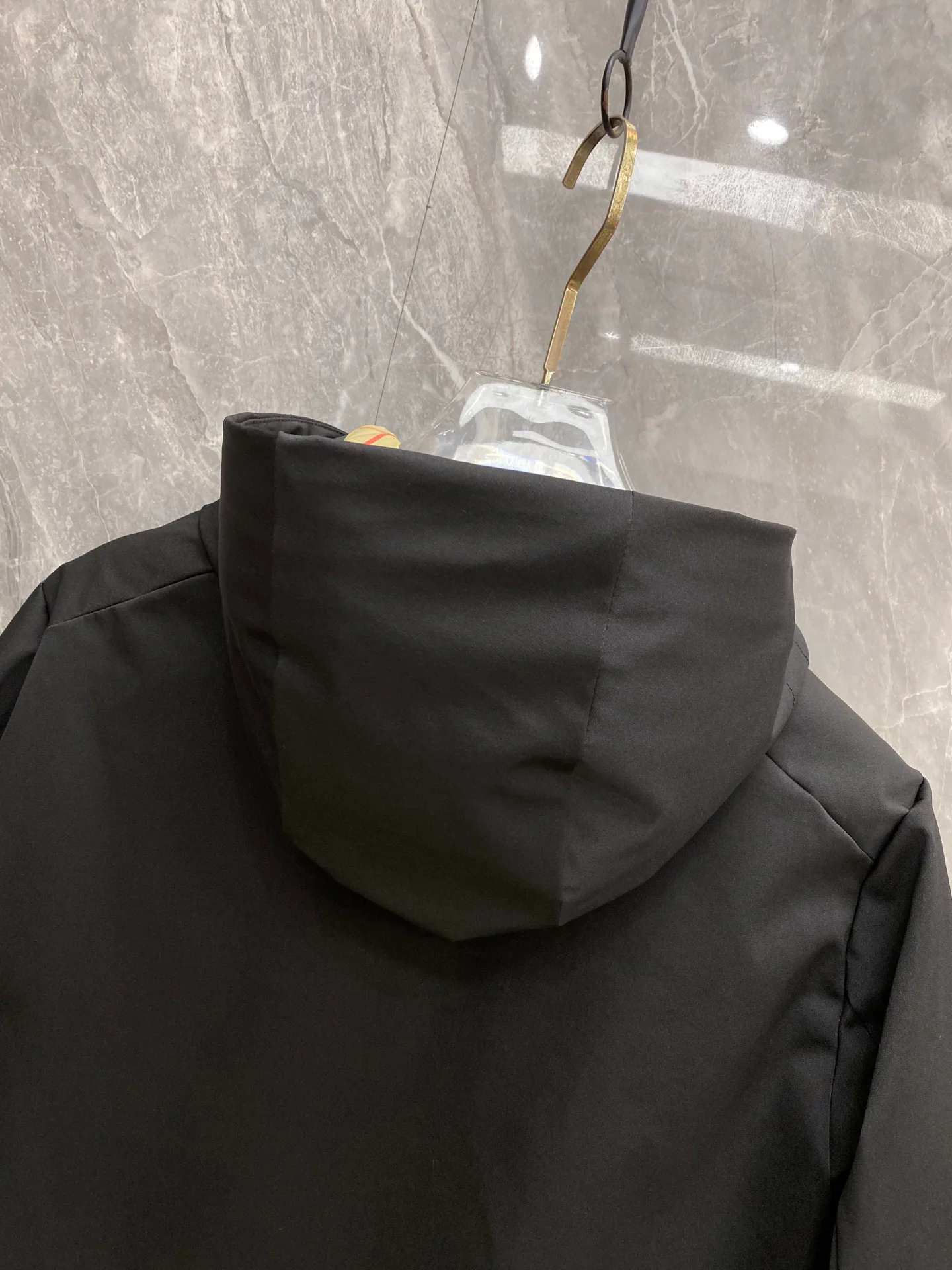 Men's Jackets And Down Jackets MONCLER 18348644