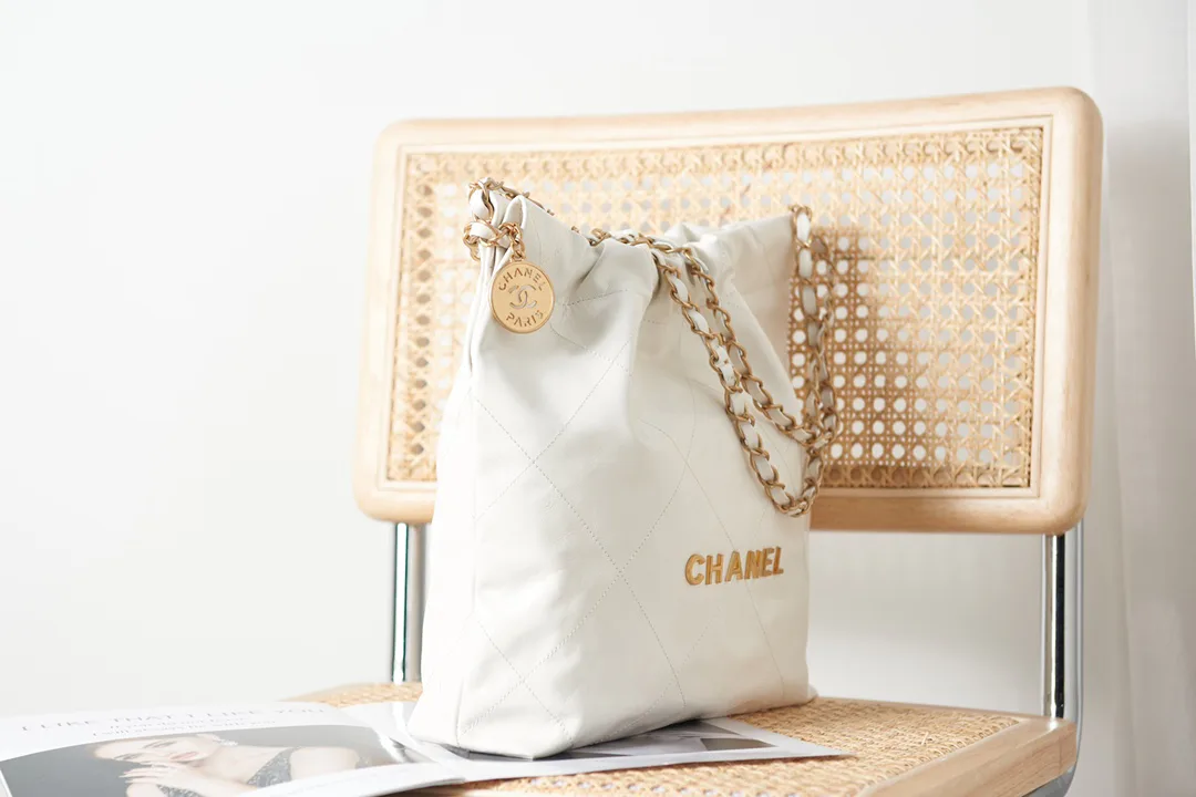 Women's Classic Handbags CHANEL 18065920