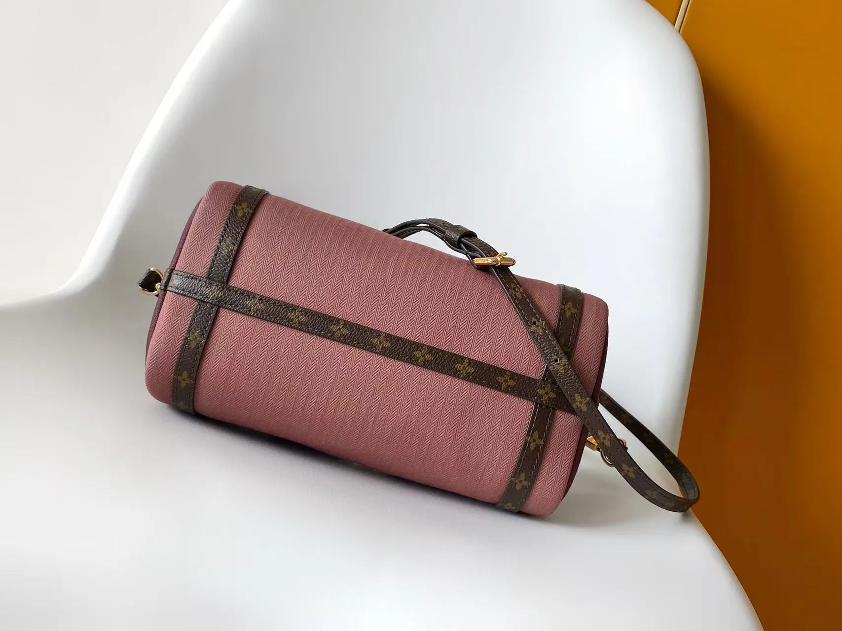 Women's Classic Handbags LOUIS VUITTON 17948736