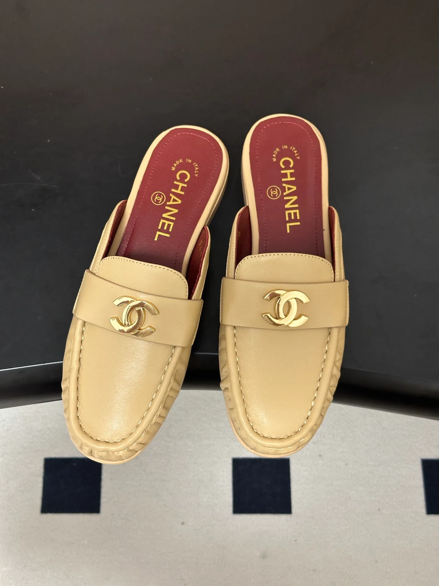 Women's Mules And Clogs CHANEL 17338456