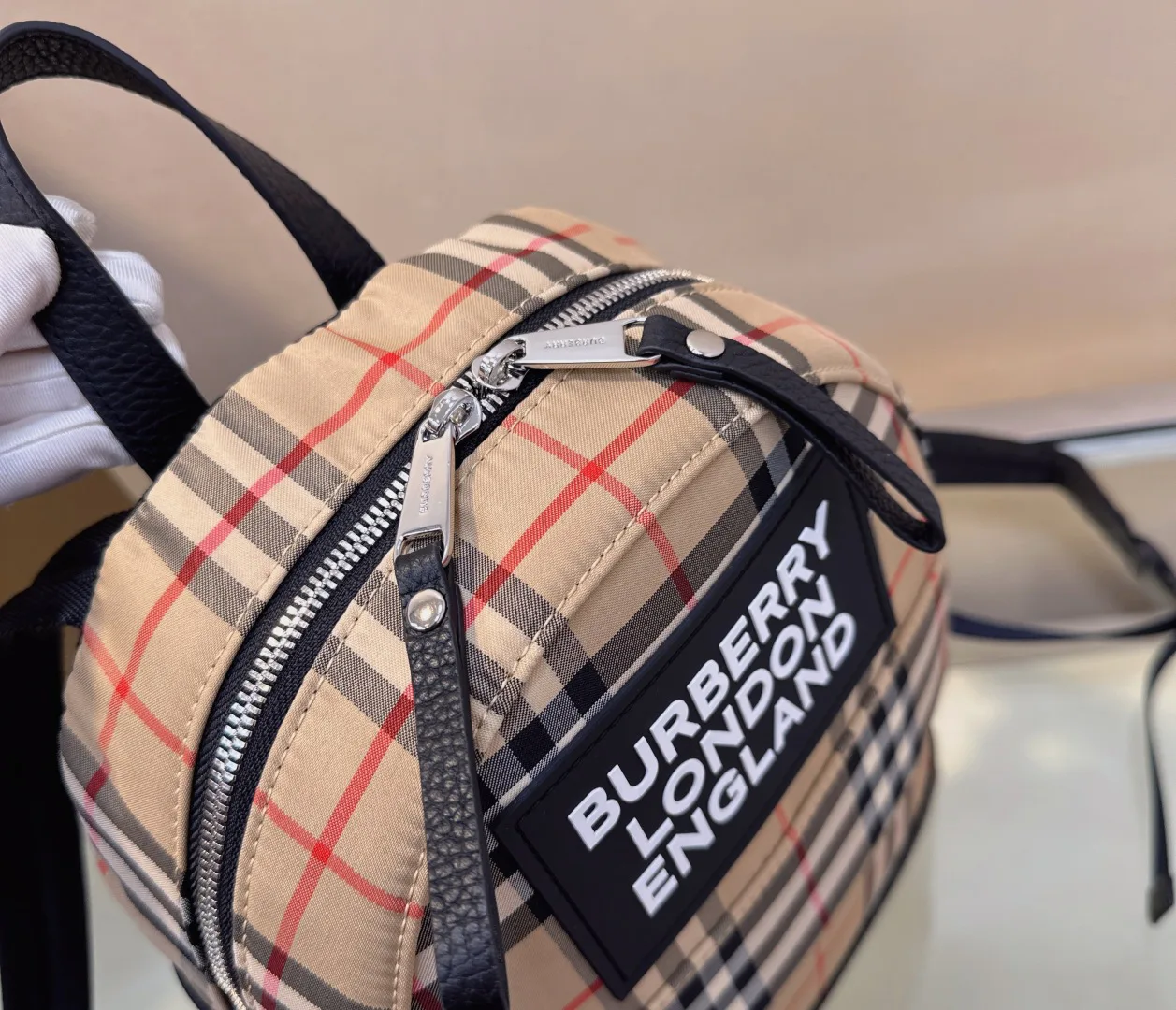 Women's Backpacks BURBERRY 17483293