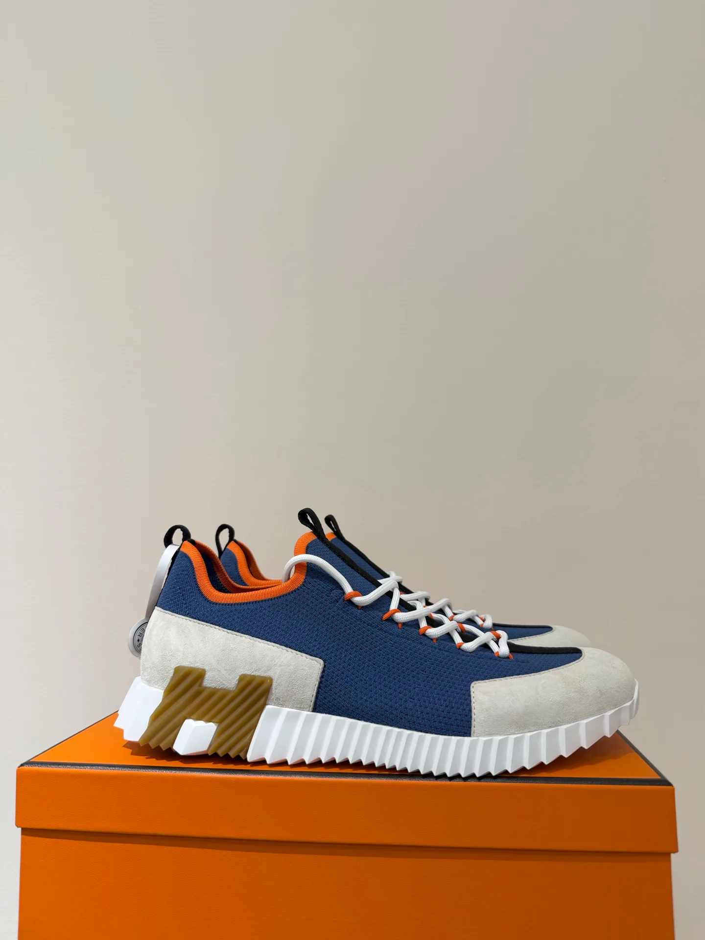 Men's Sneakers HERMES 17956580