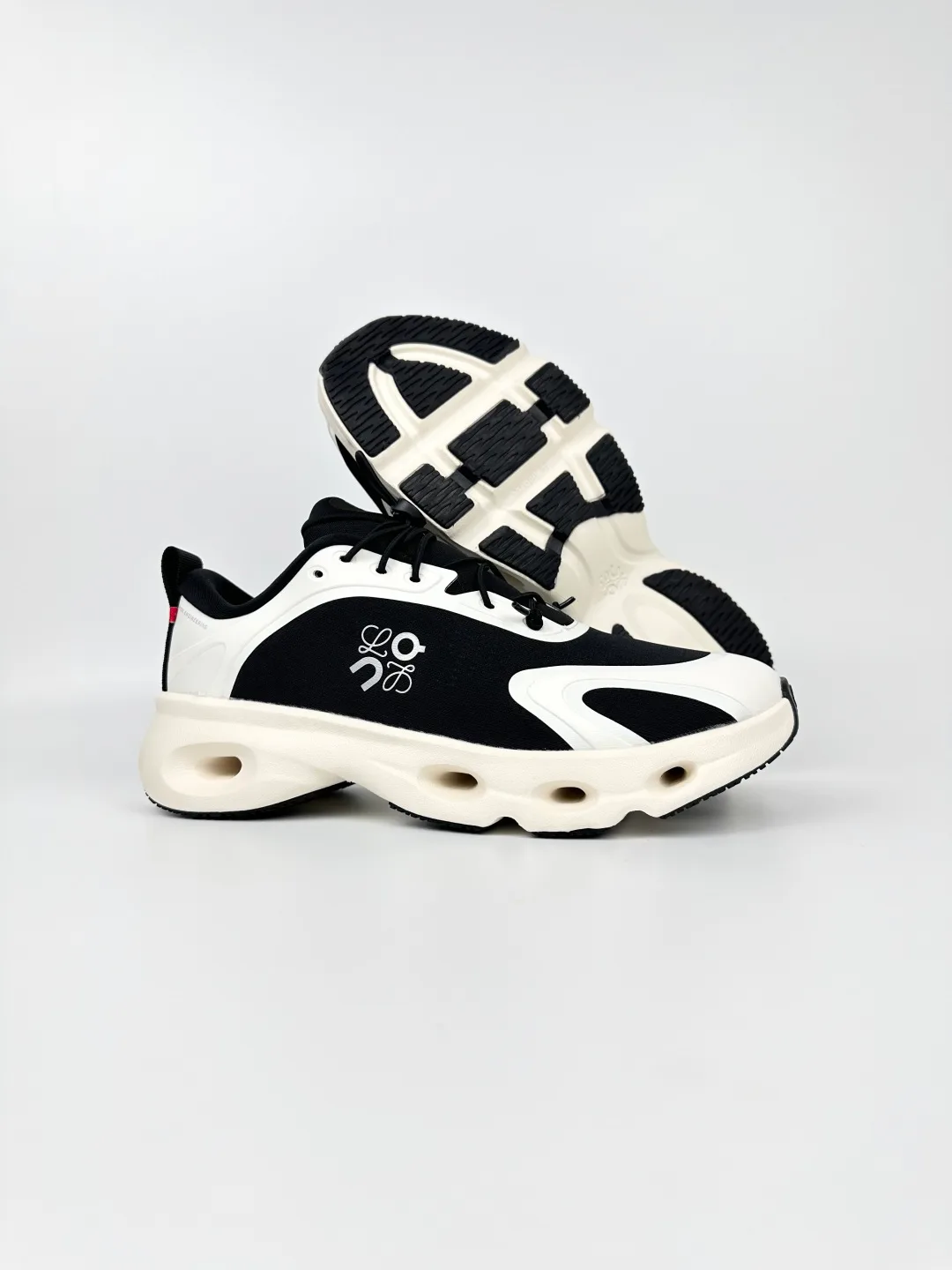 Women's Sneakers LOEWE 18101031