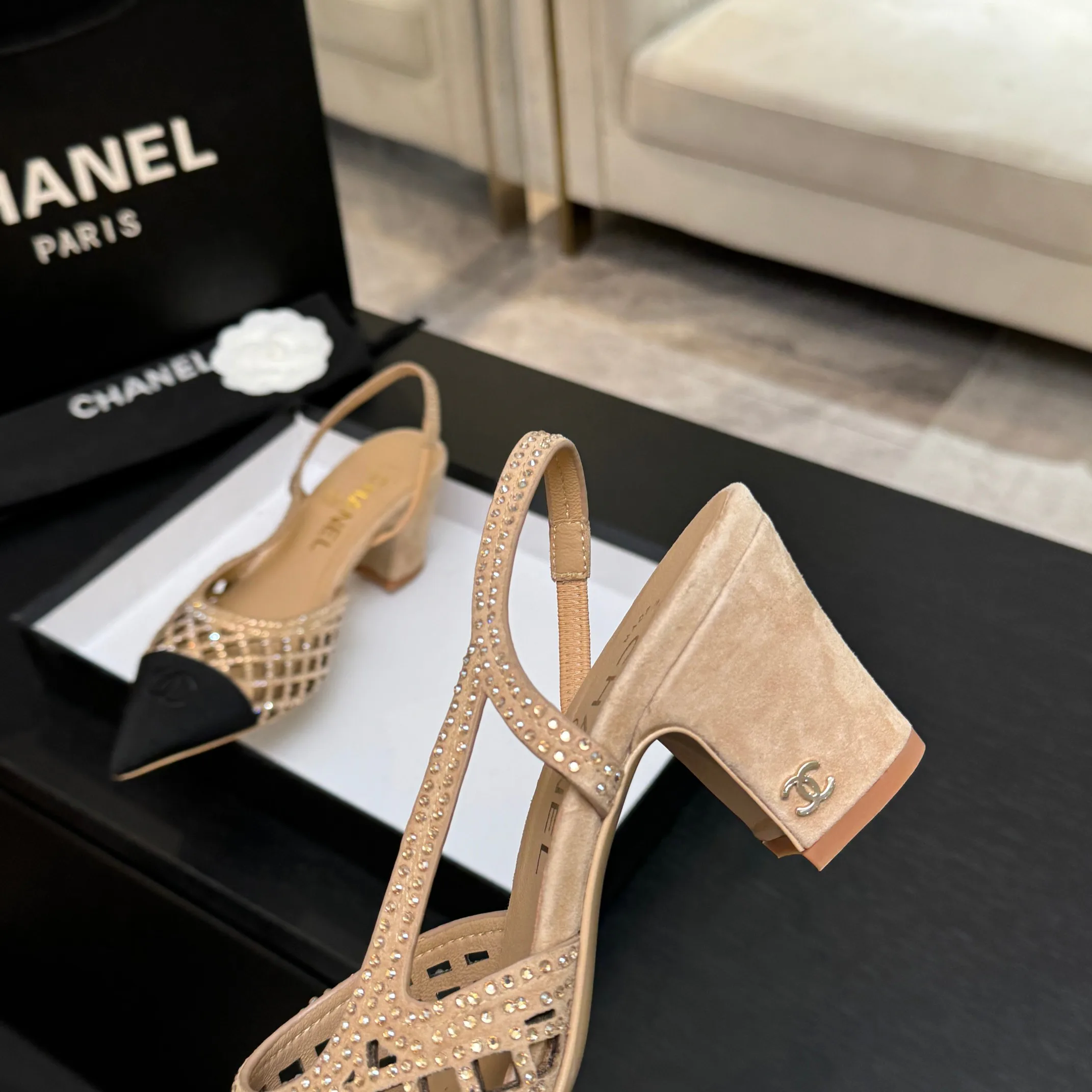 Women's Heels CHANEL 17448394