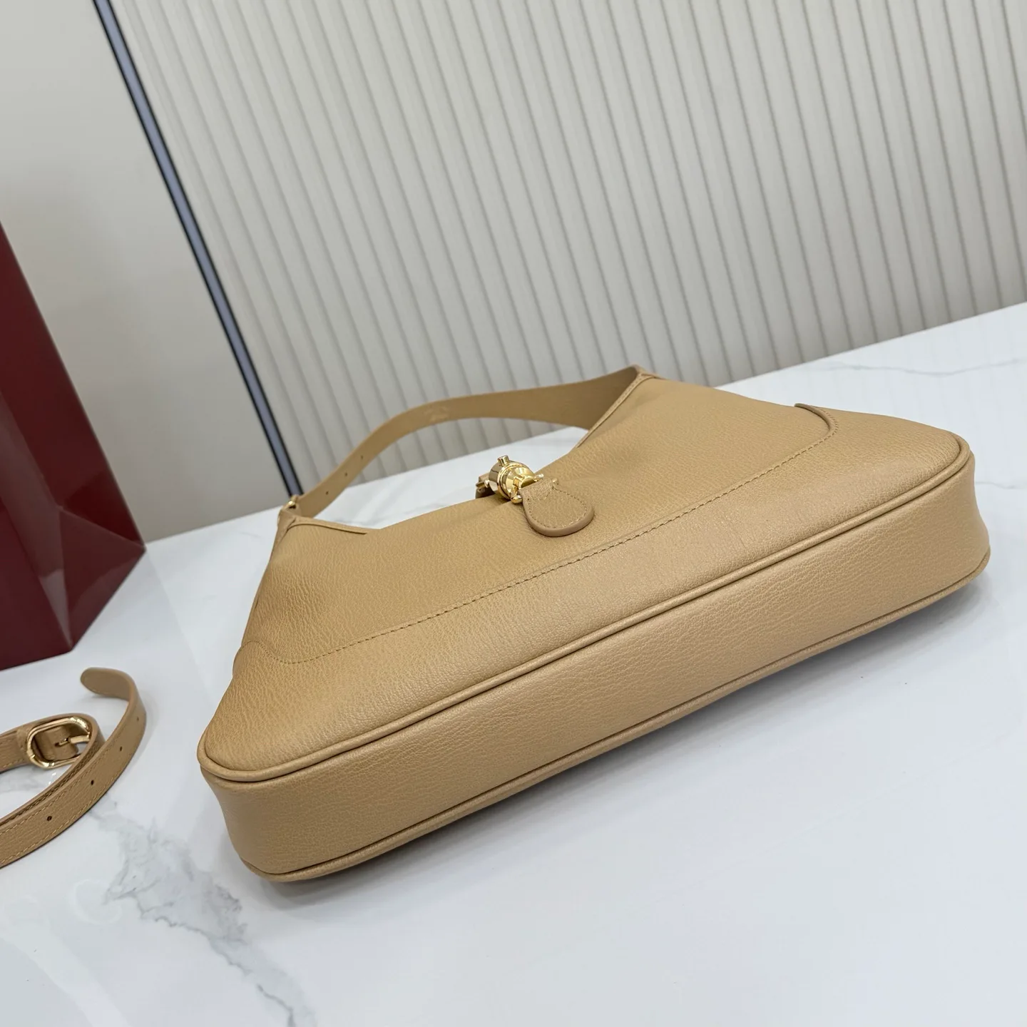 Women's Classic Handbags GUCCI 17243042