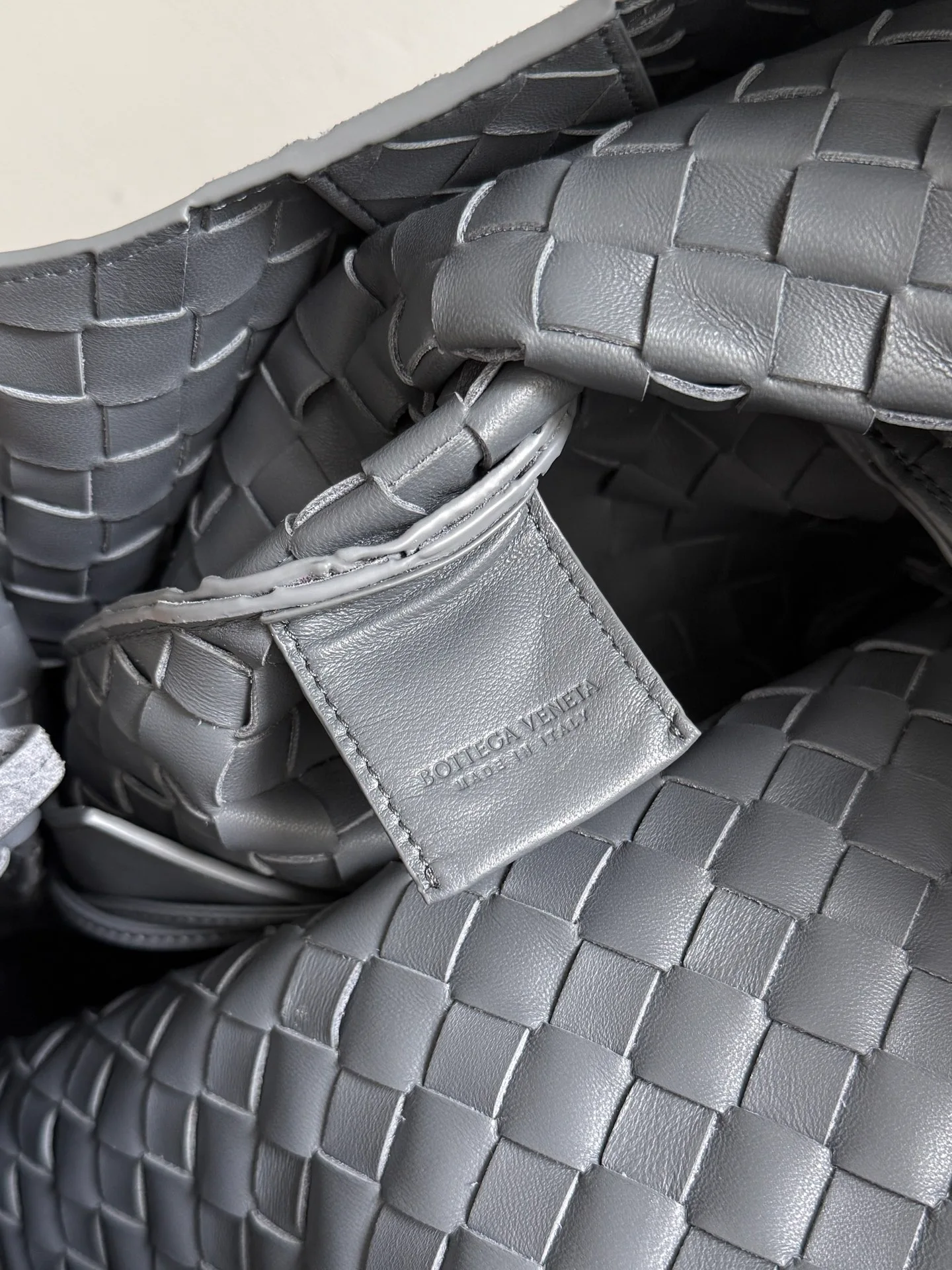 Women's Classic Handbags BOTTEGA VENETA 18321528