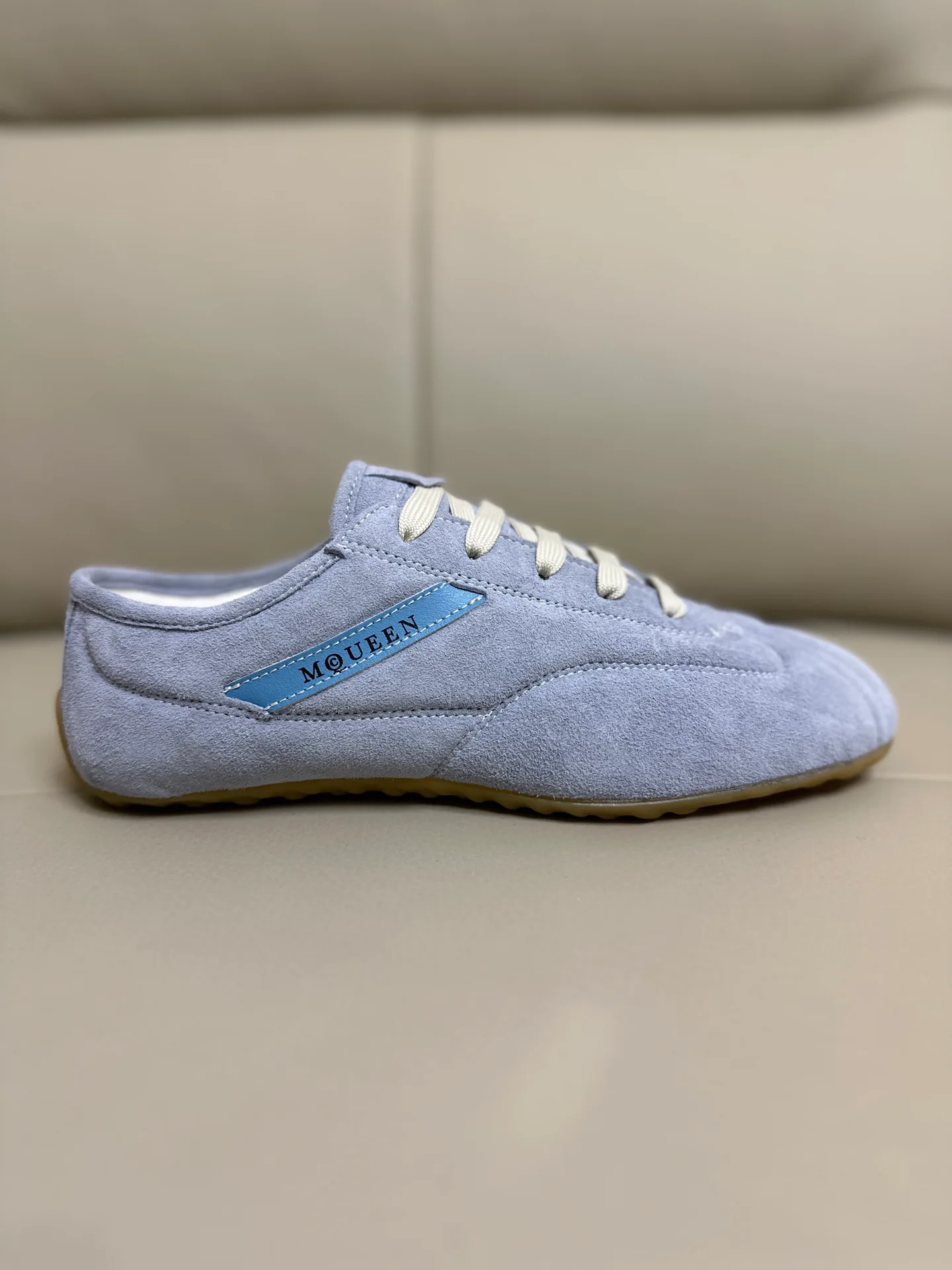 Кроссовки Женские Alexander Mcqueen 18616729