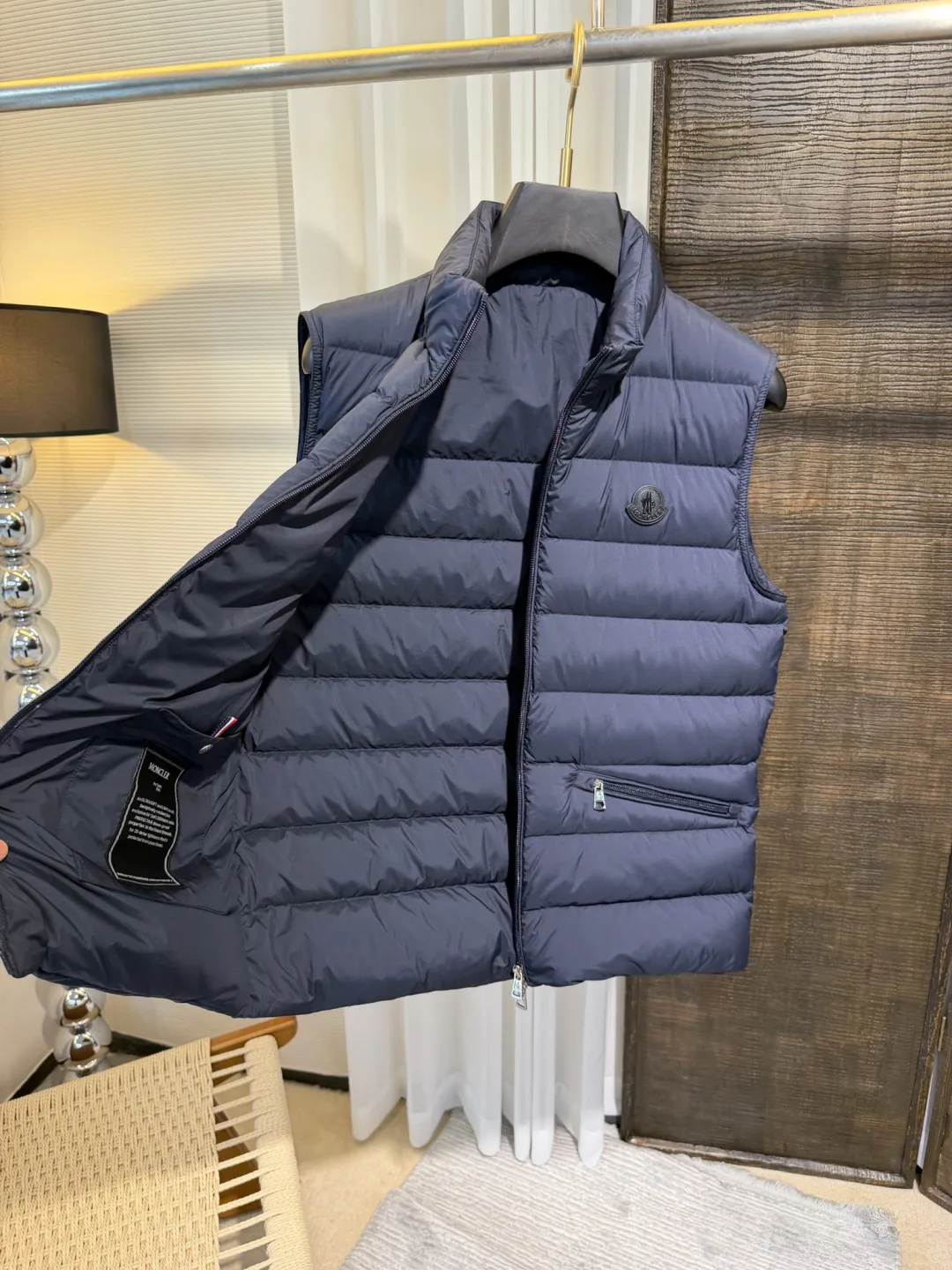 Women's Vests MONCLER 18370517