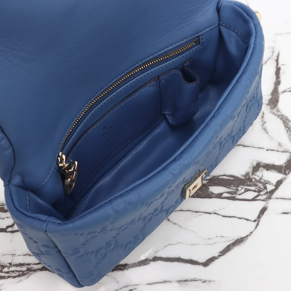 Women's Classic Handbags GUCCI 18210715