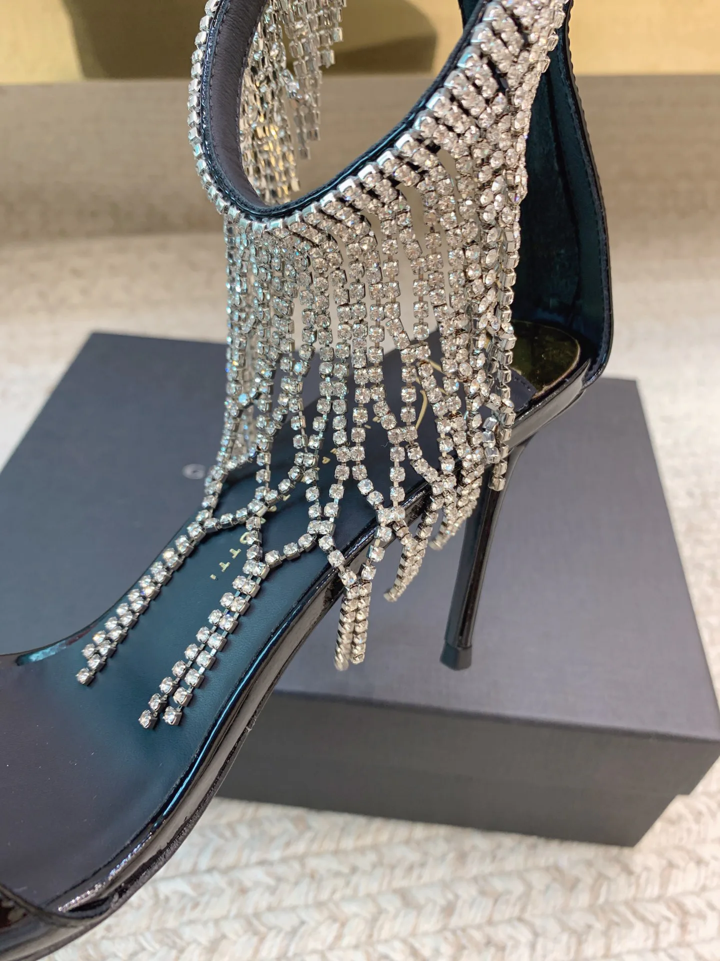 Women's Heels GIUSEPPE ZANOTTI 17656569