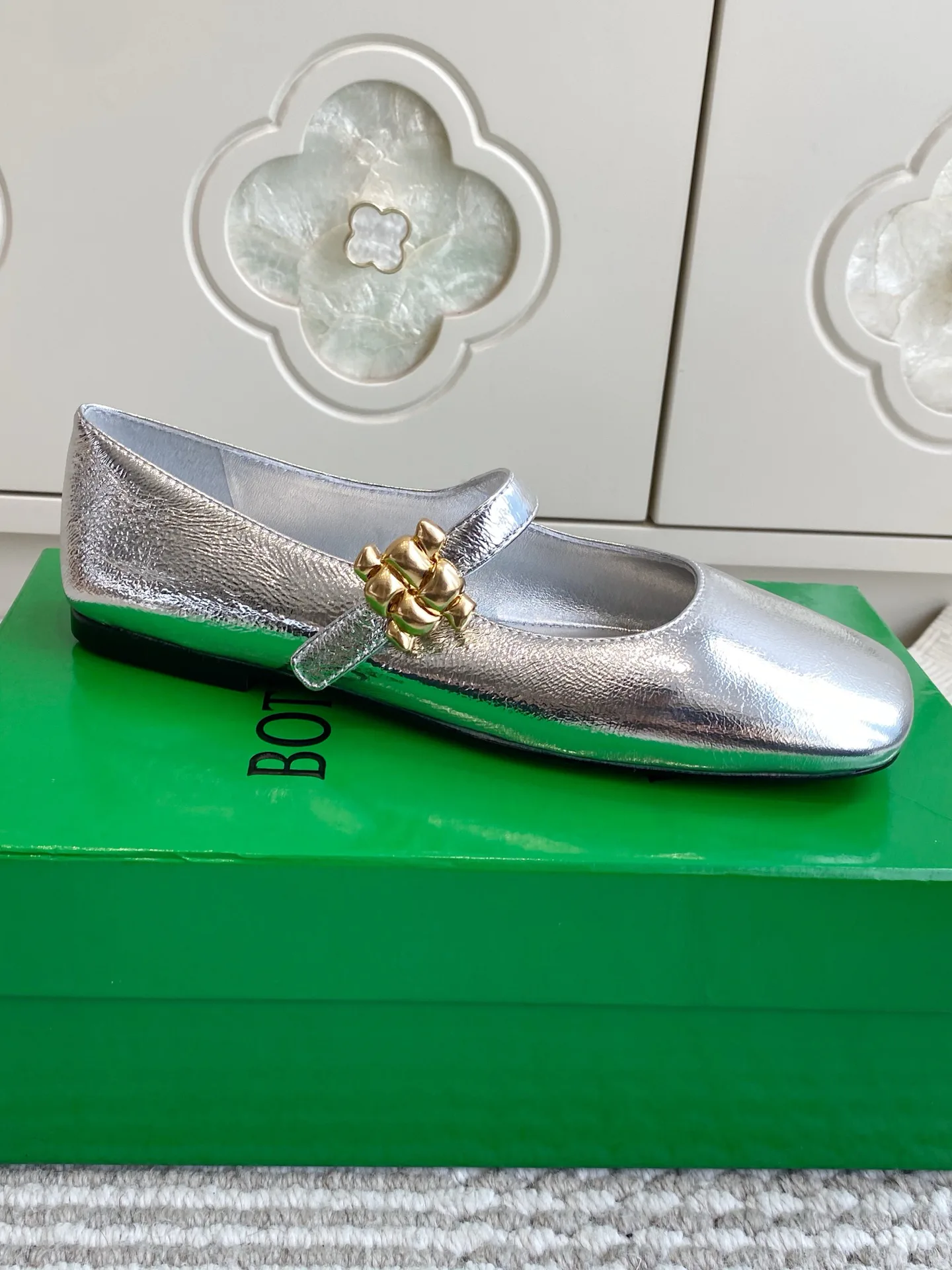 Women's Ballet Flats BOTTEGA VENETA 18135162