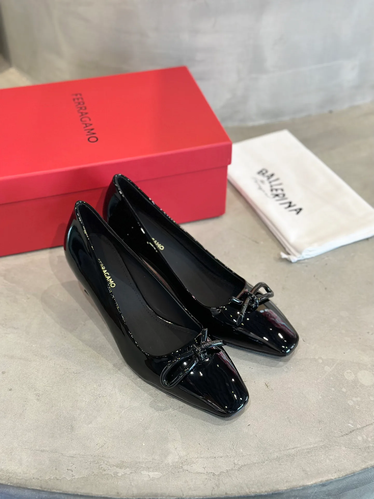 Women's Heels SALVATORE FERRAGAMO 18340735