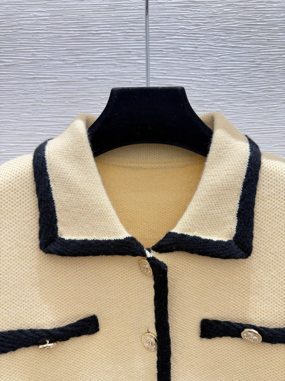 Women's Jumpers And Sweaters CHANEL 18185282