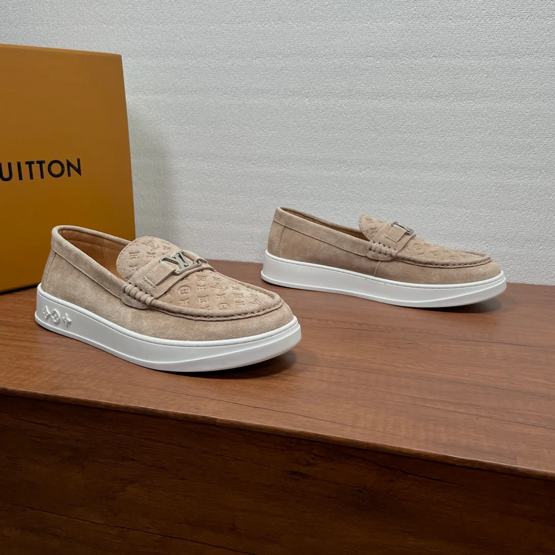 Men's Loafers And Dress Shoes LOUIS VUITTON 17307289