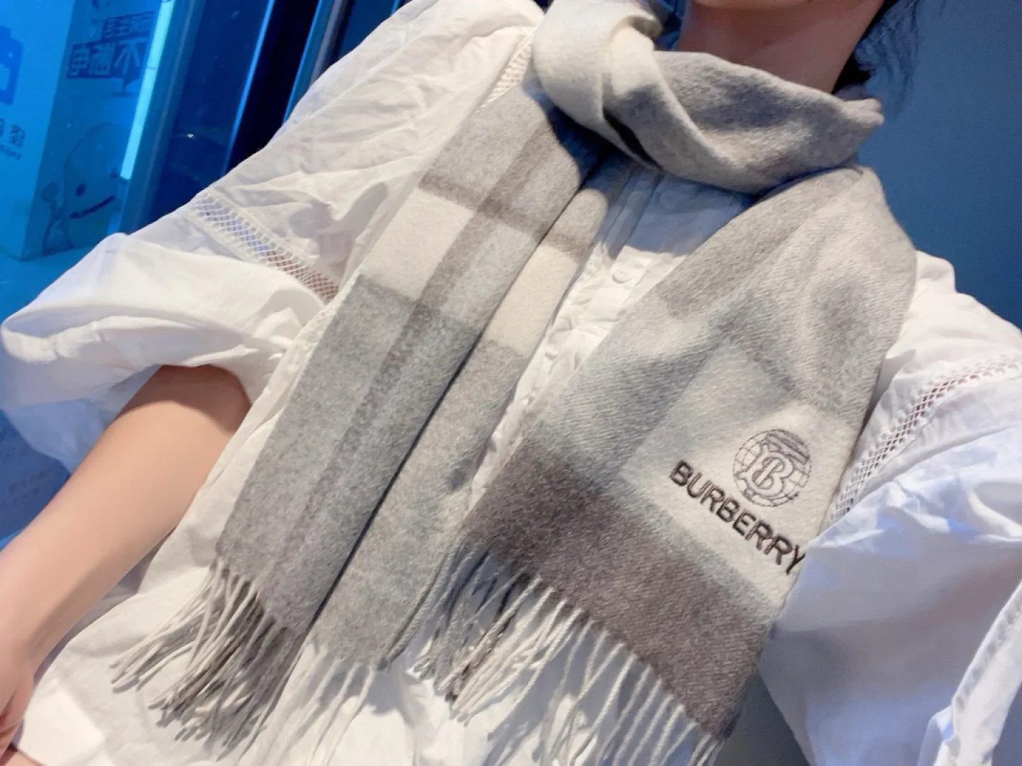 Scarves BURBERRY 18449887