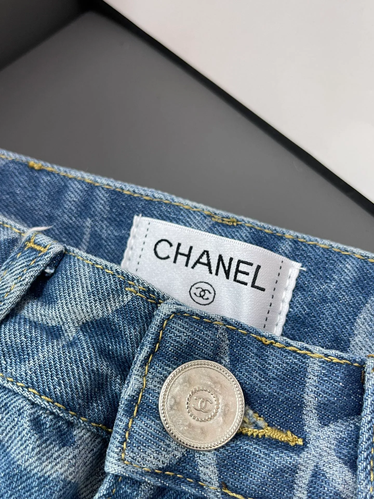 Women's Jeans CHANEL 17954537