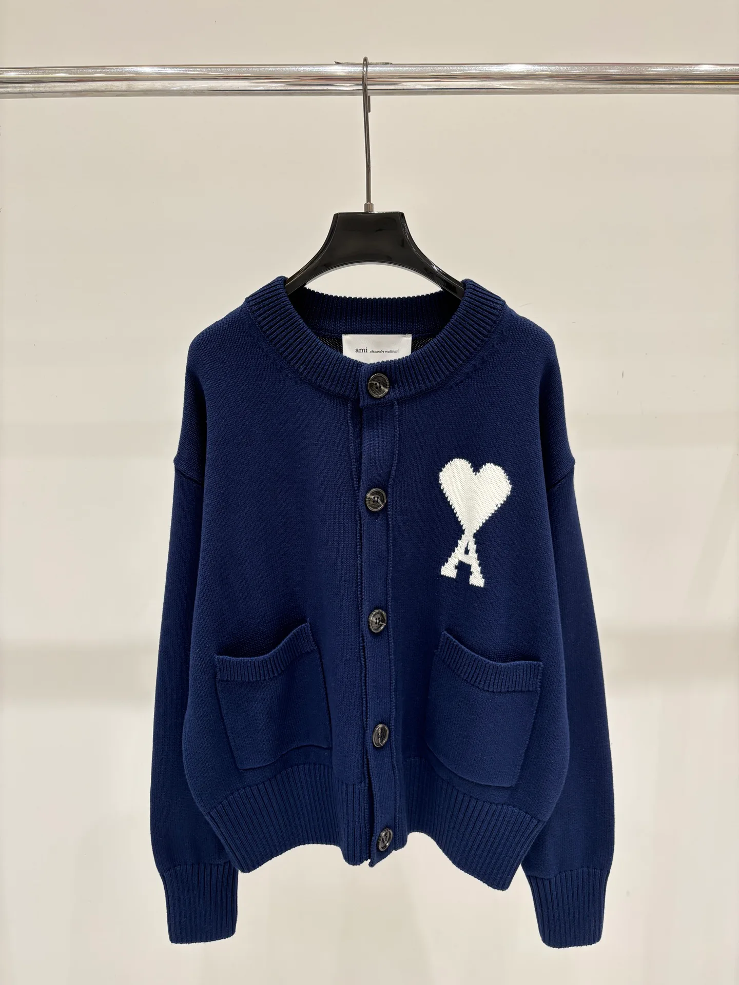 Women's Jumpers And Sweaters AMI PARIS 18032632