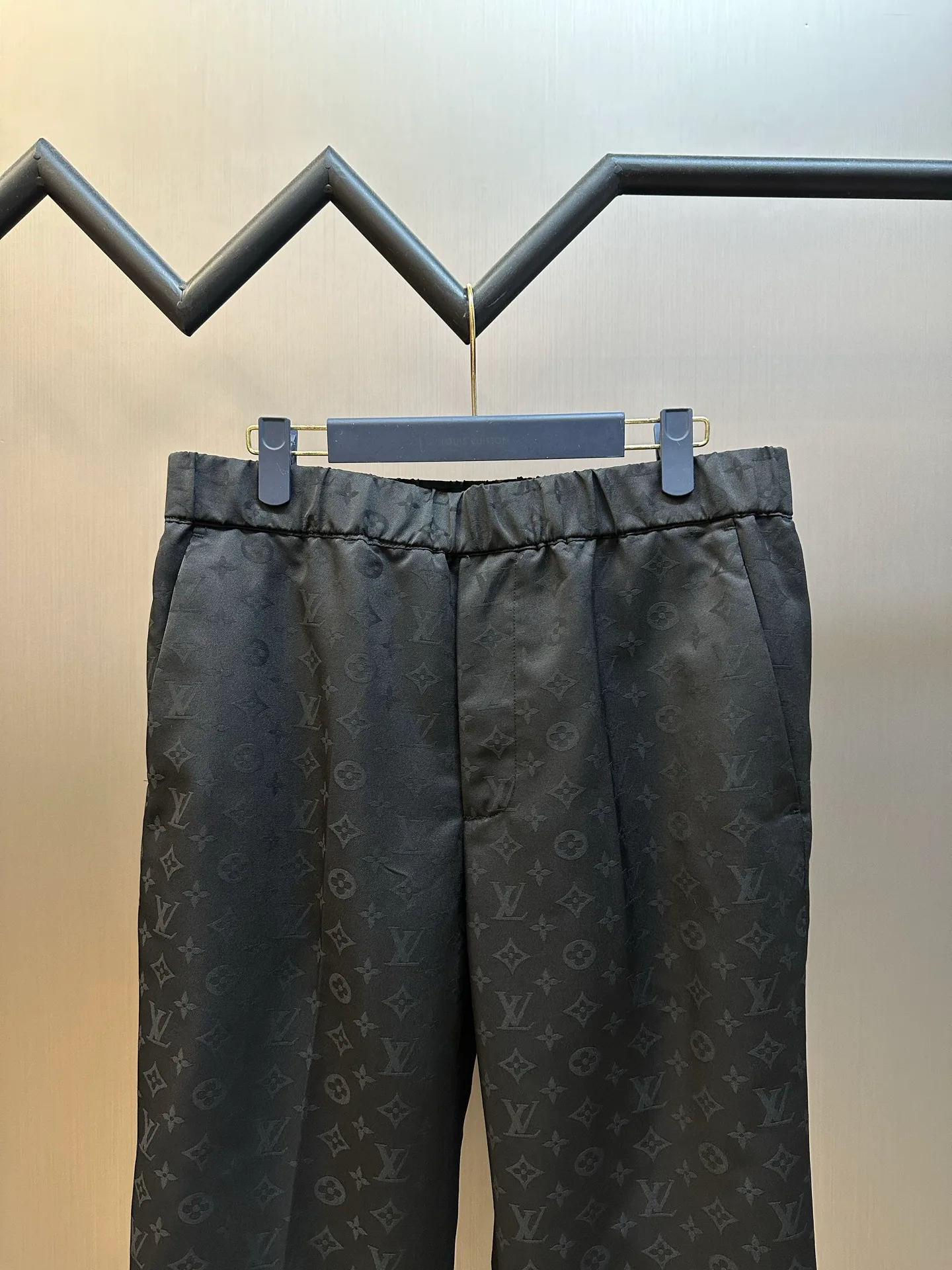 Men's Trousers LOUIS VUITTON 18178869