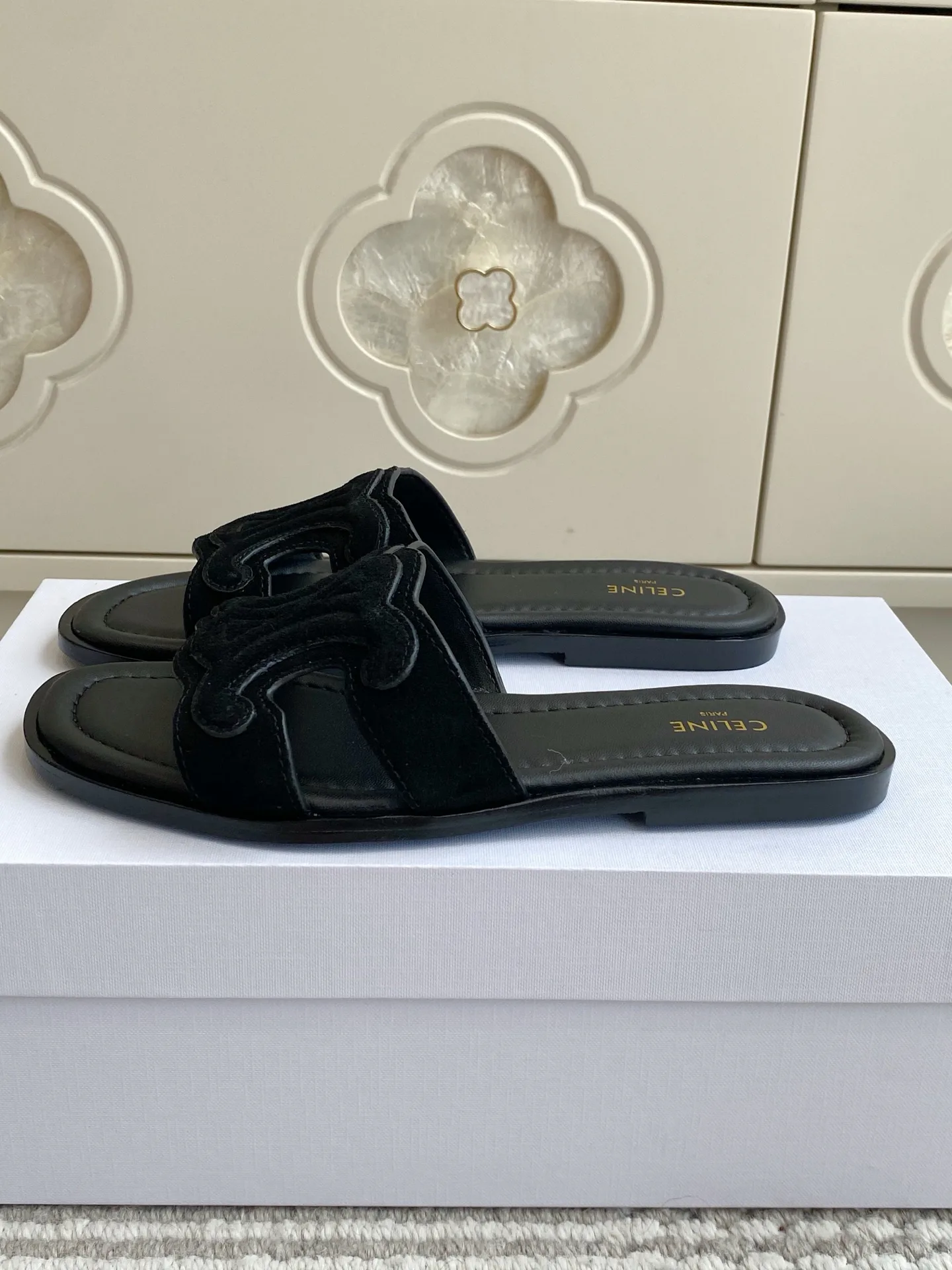 Women's Flip-Flops CELINE 17572140