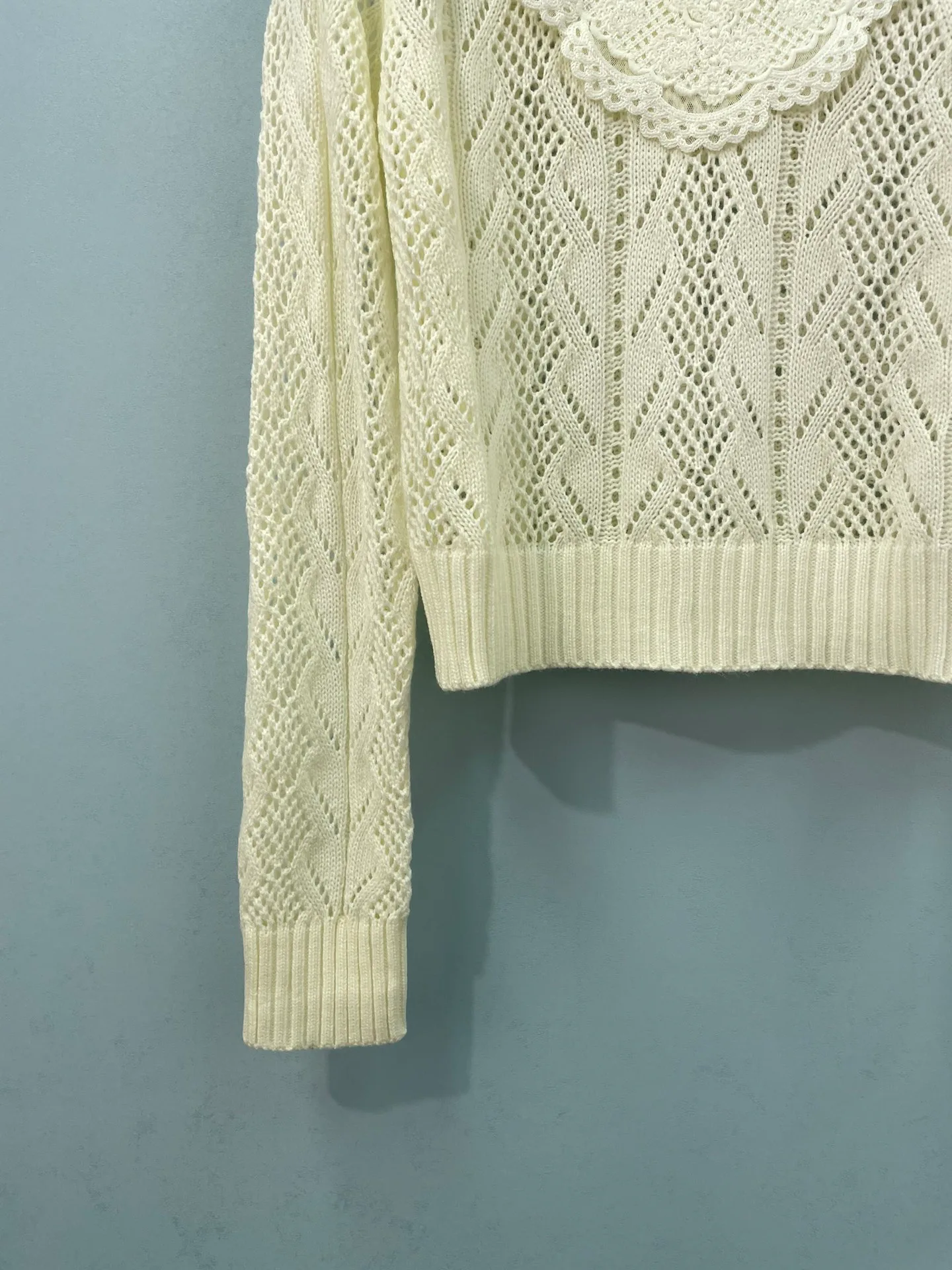 Women's Jumpers And Sweaters CHANEL 18151906