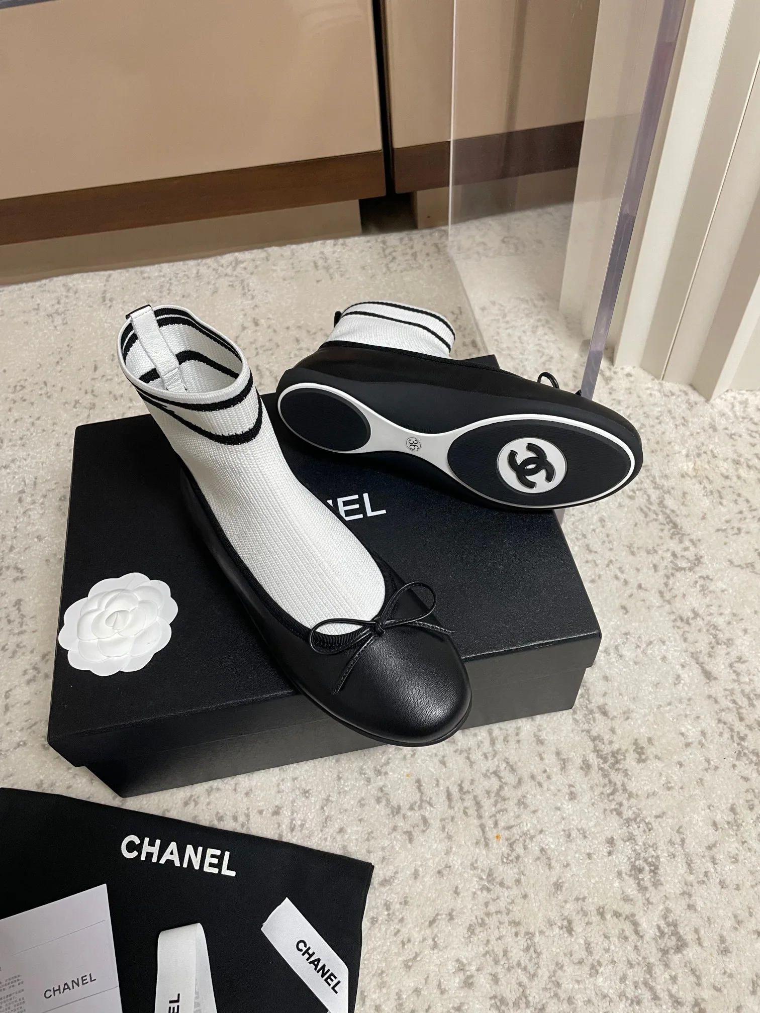 Women's Ballet Flats CHANEL 17946655